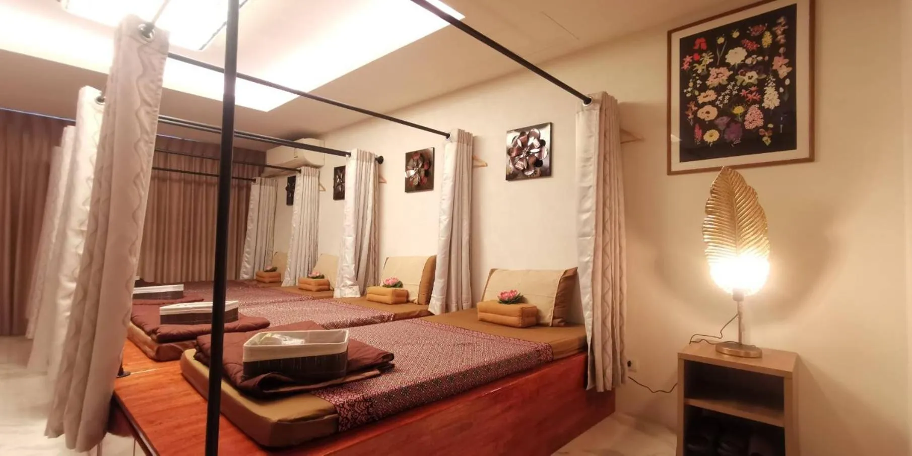 Massage, Bed in Christella Hotel Laemchabang