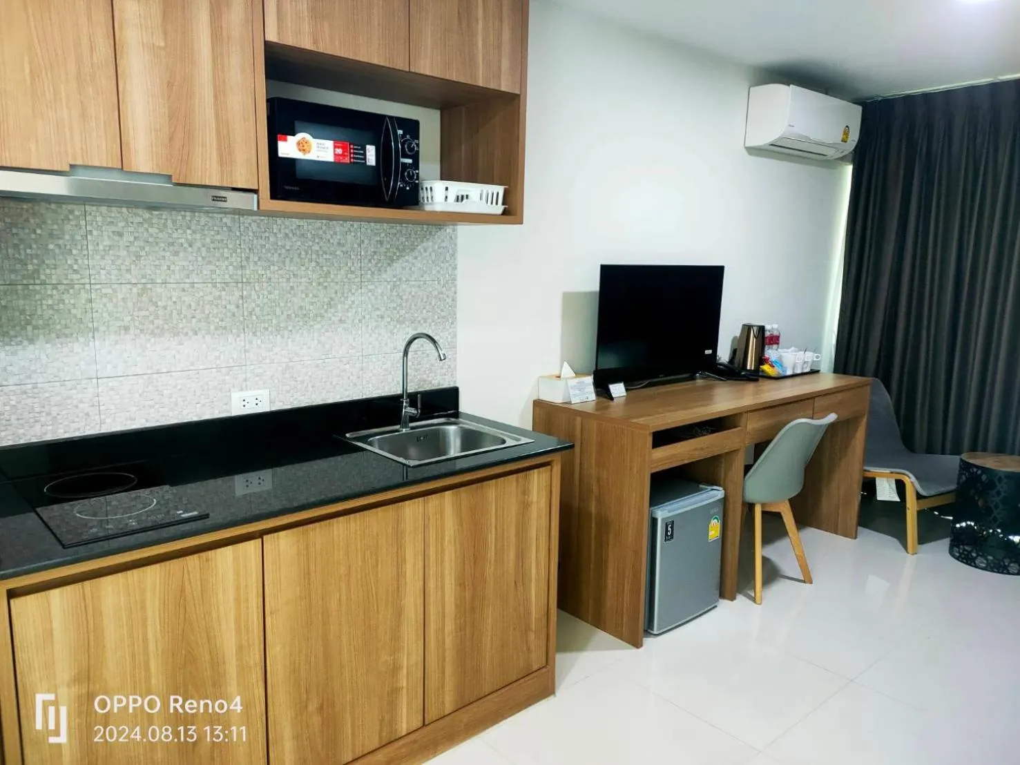 Area and facilities in Christella Hotel Laemchabang