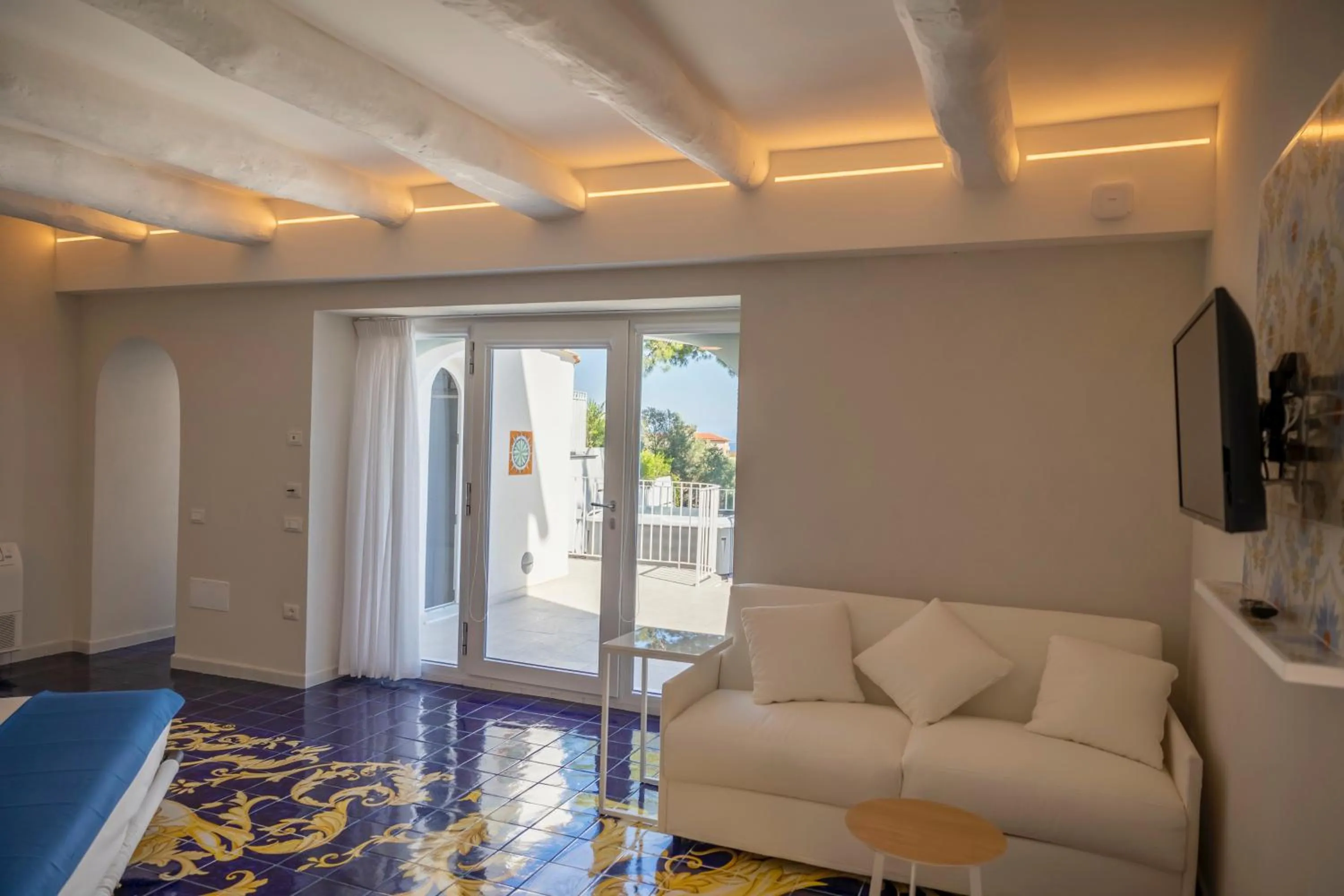 Bedroom in Decori Suites Amalfi Coast - Free Parking