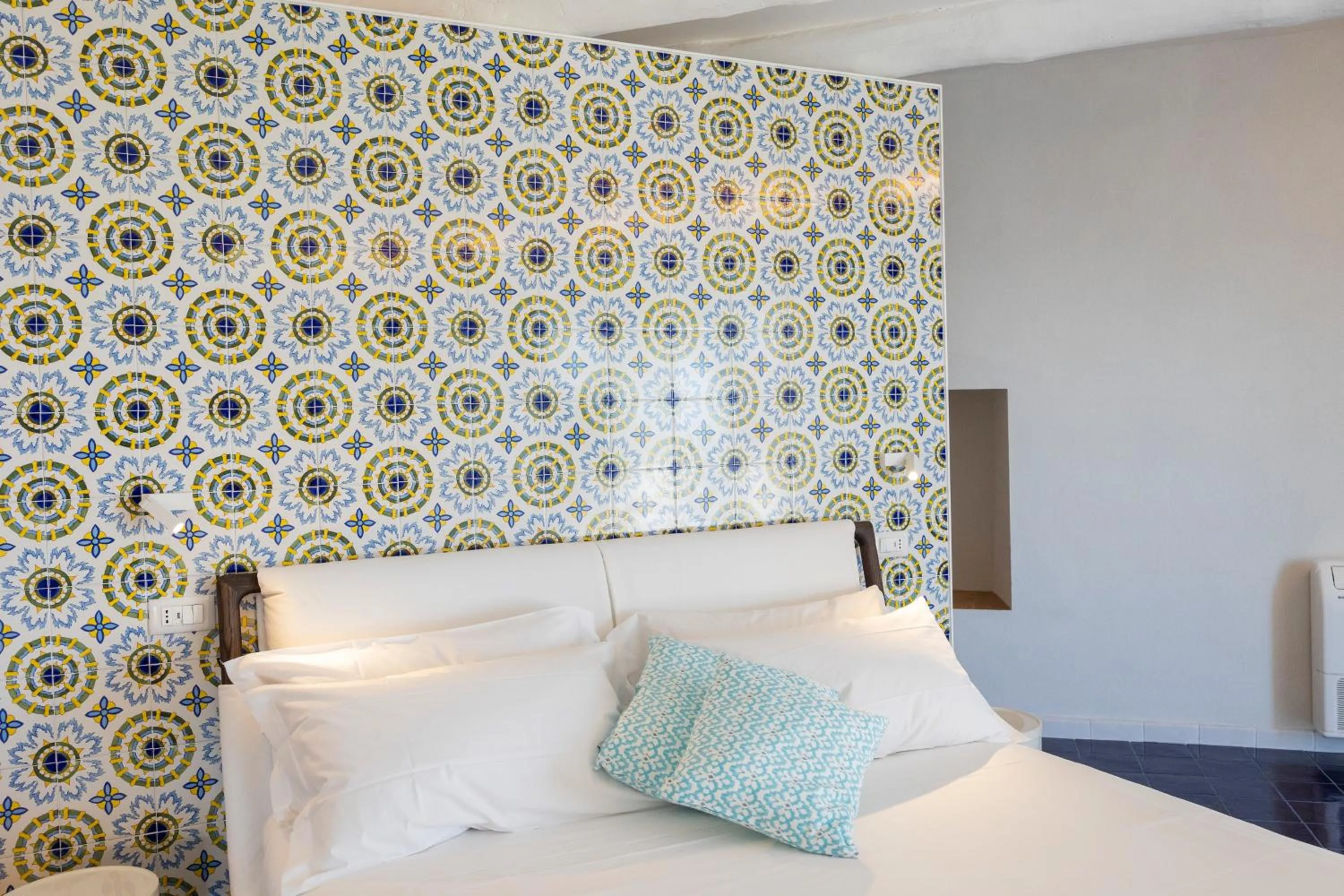 Other, Bed in Decori Suites Amalfi Coast - Free Parking