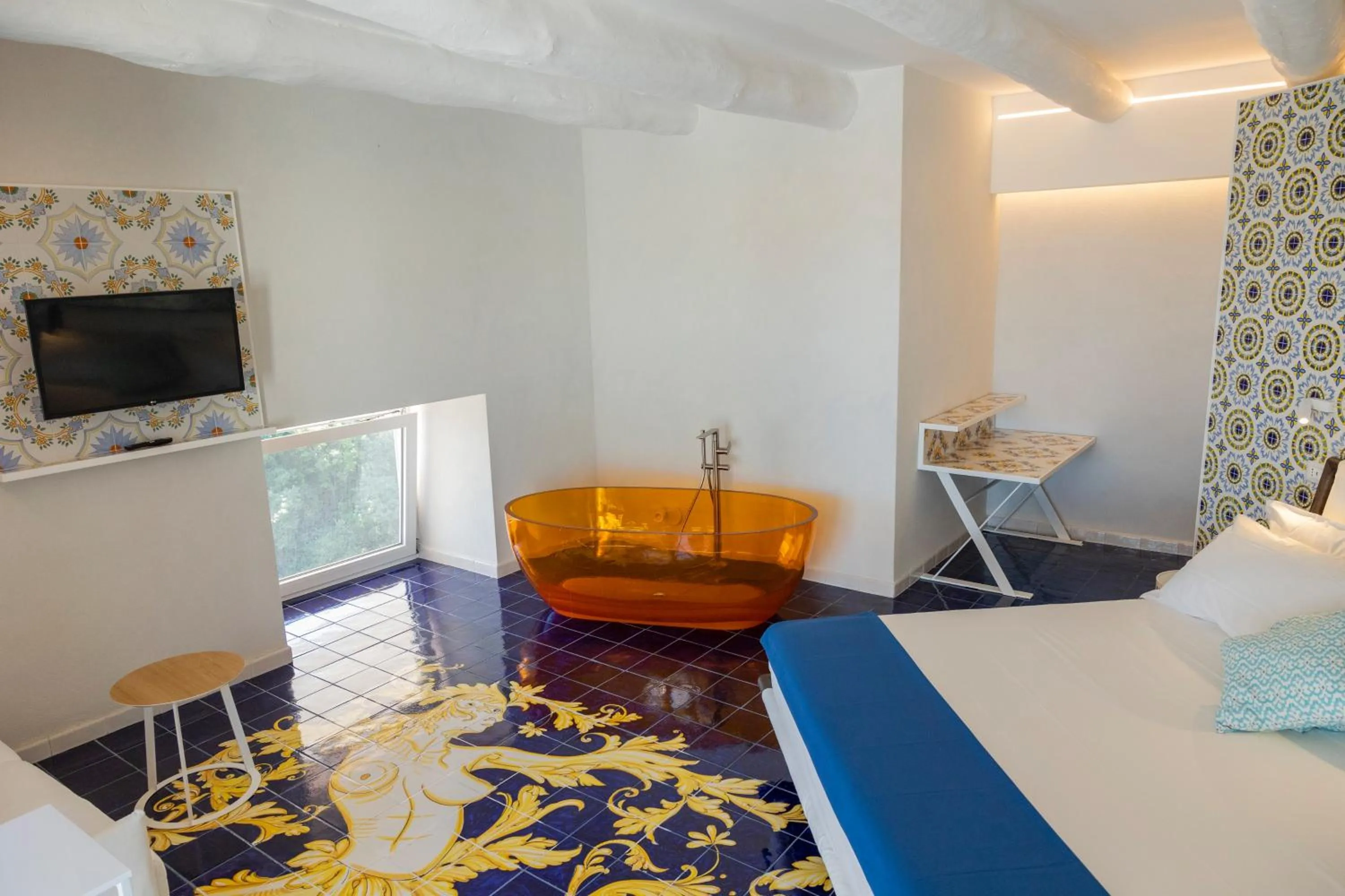 Other, Bed in Decori Suites Amalfi Coast - Free Parking