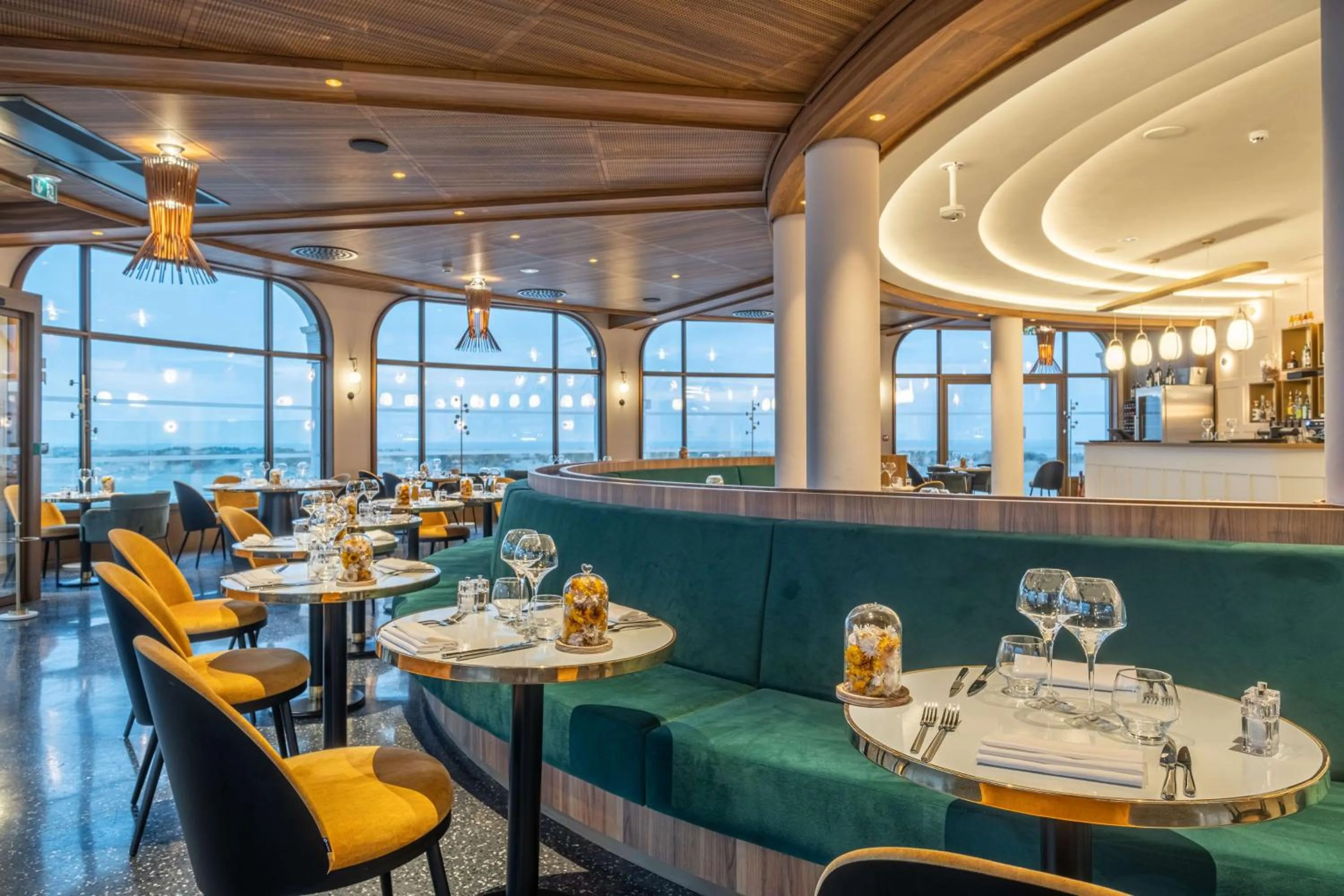 Restaurant/places to eat in Radisson Blu Grand Hotel & Spa, Malo-Les-Bains