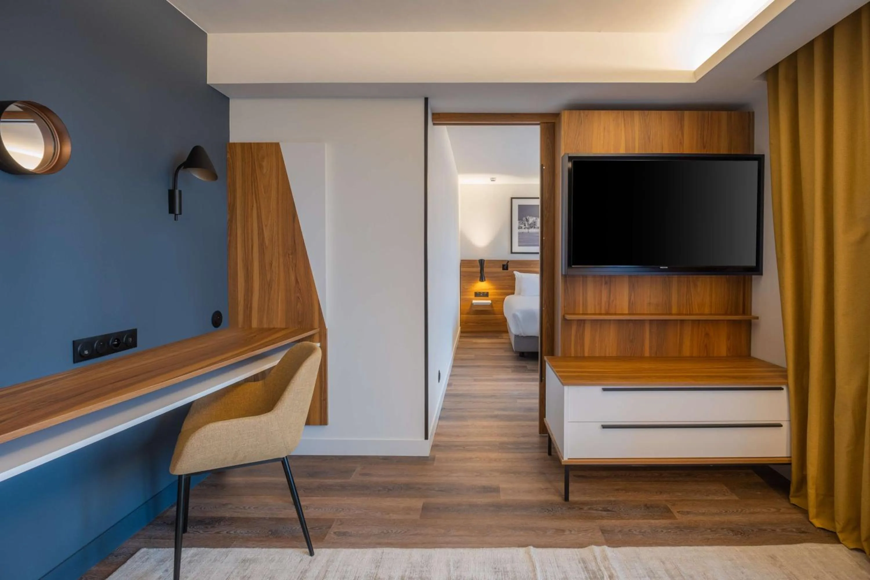 Photo of the whole room in Radisson Blu Grand Hotel & Spa, Malo-Les-Bains