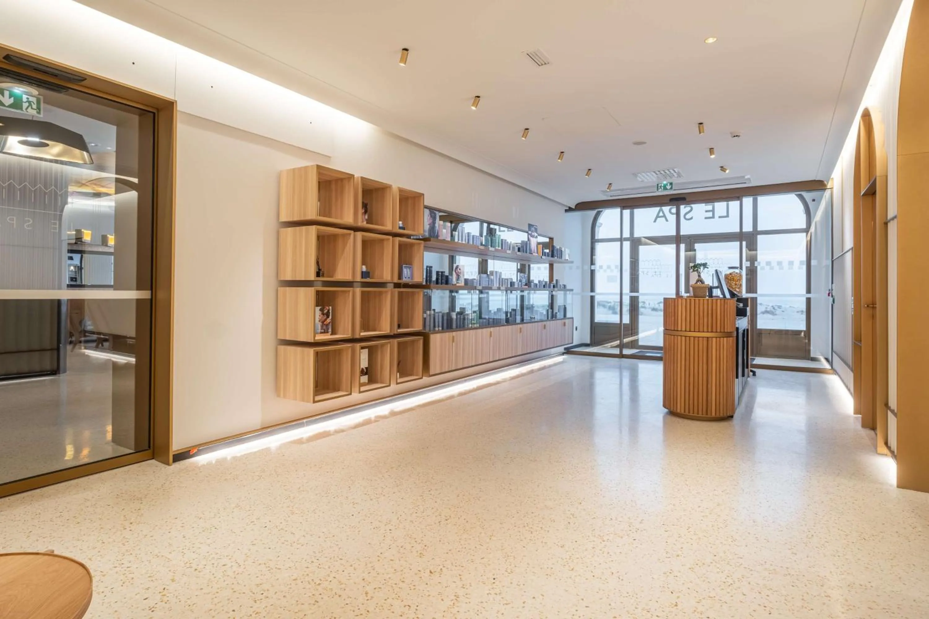 Spa and wellness centre/facilities in Radisson Blu Grand Hotel & Spa, Malo-Les-Bains