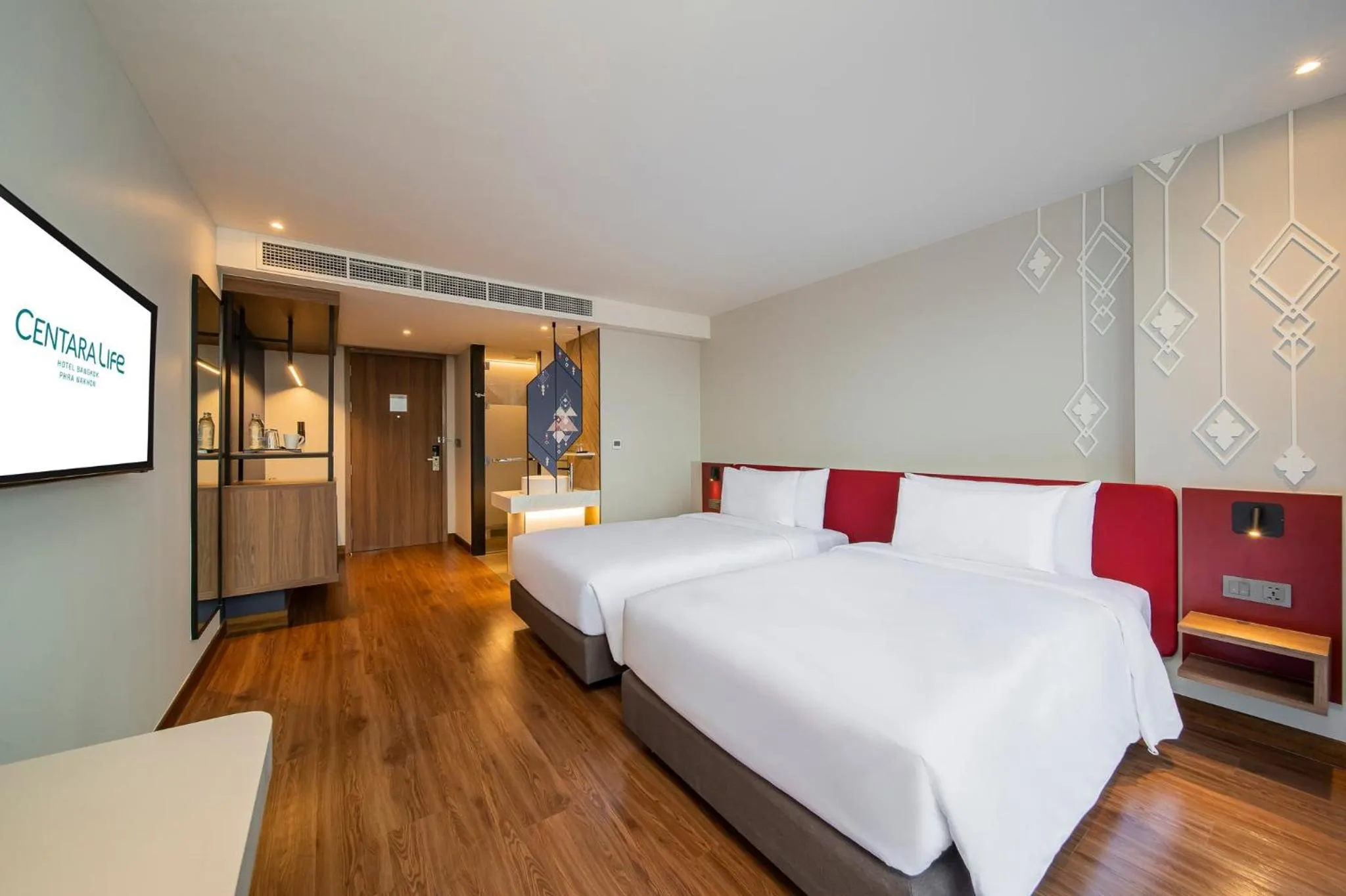 Bedroom, Bed in Centara Life Hotel Bangkok Phra Nakhon