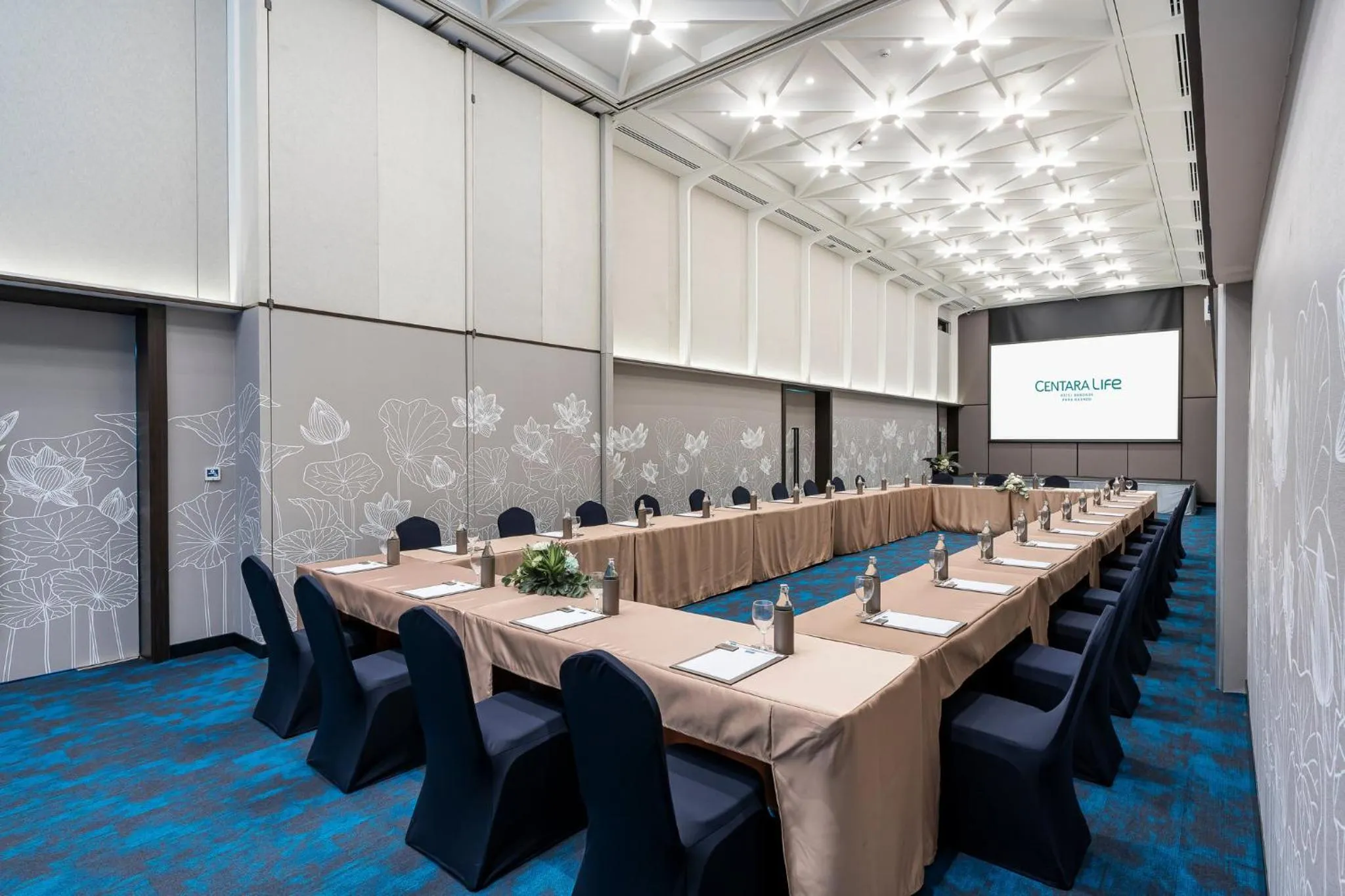 Meeting/conference room in Centara Life Hotel Bangkok Phra Nakhon