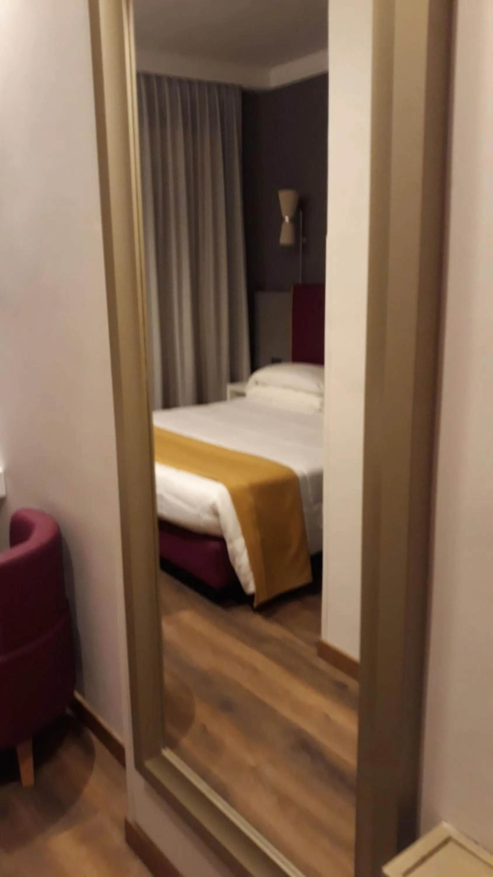 Bedroom, Bed in Hotel Umbria