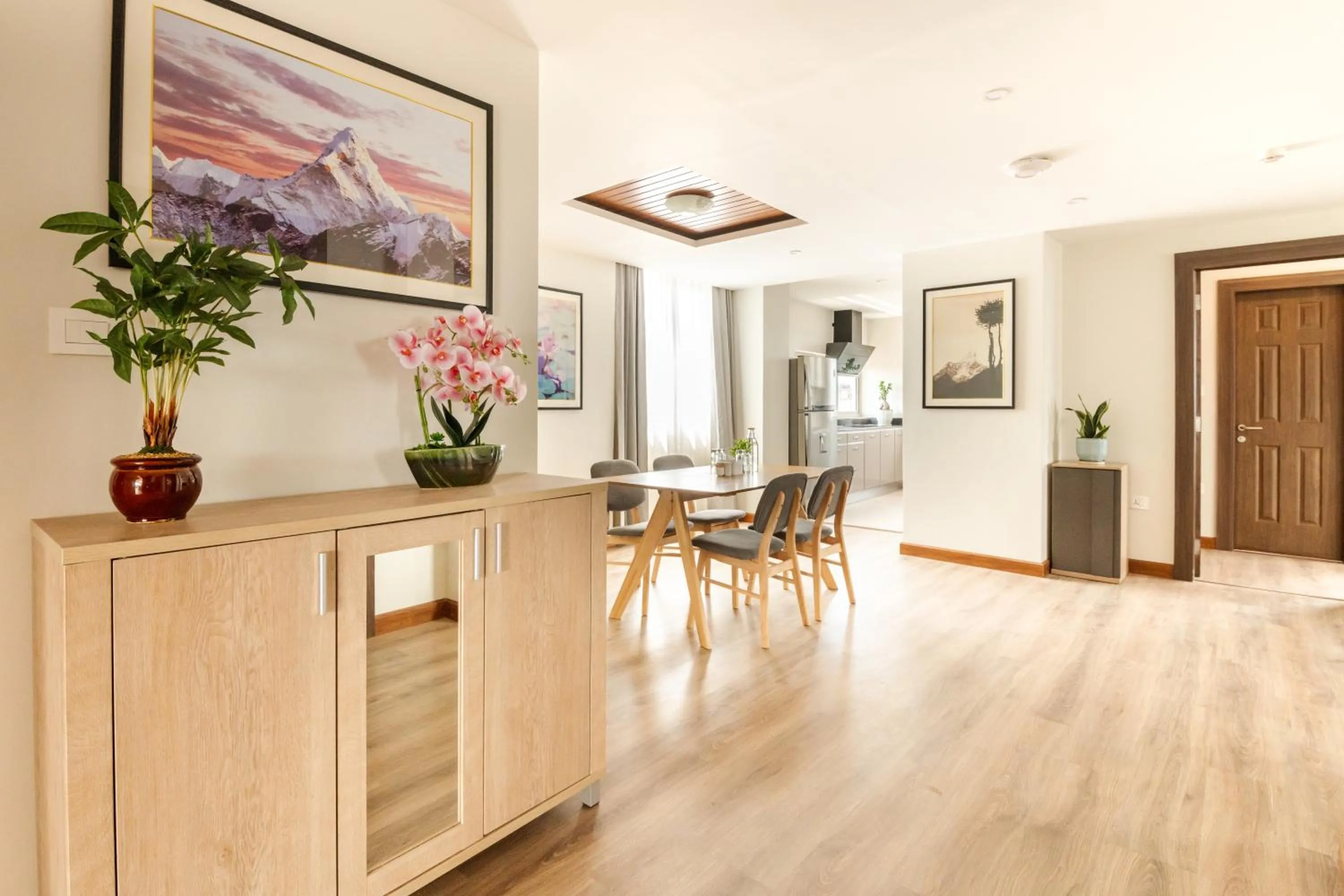 Living room in Mila Hotel