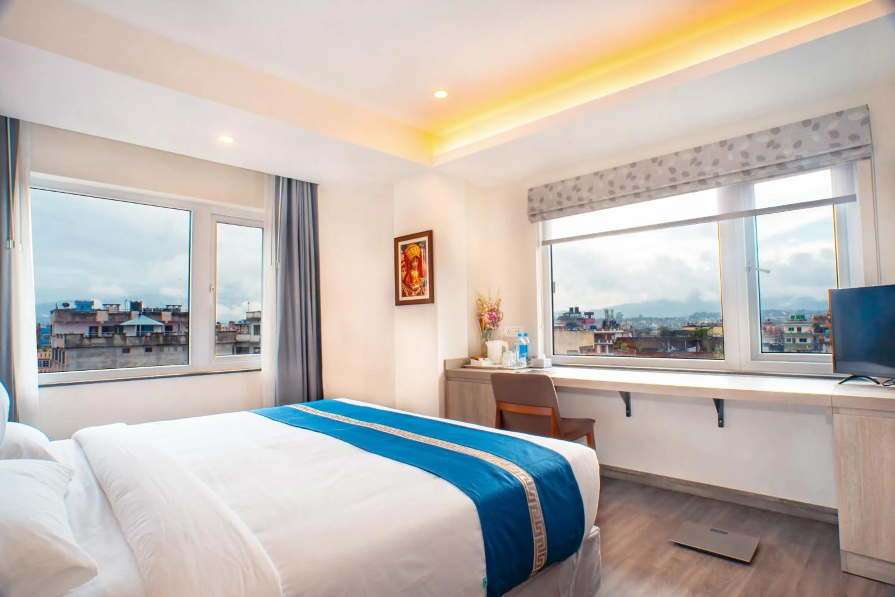 City view, Bed in Mila Hotel