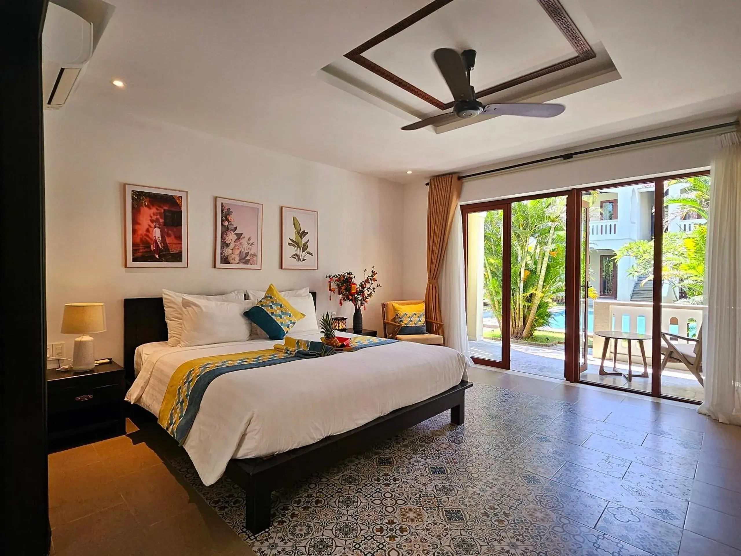 Deluxe Double Room with Bath in Én Retreat Hoi An Deluxe Double Room with Bath in Én Retreat Hoi An