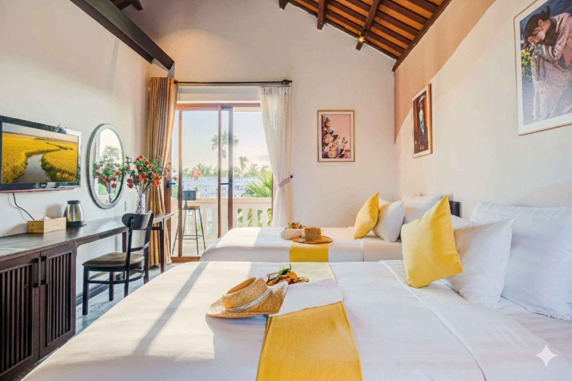 TV and multimedia, Bed in Én Retreat Hoi An