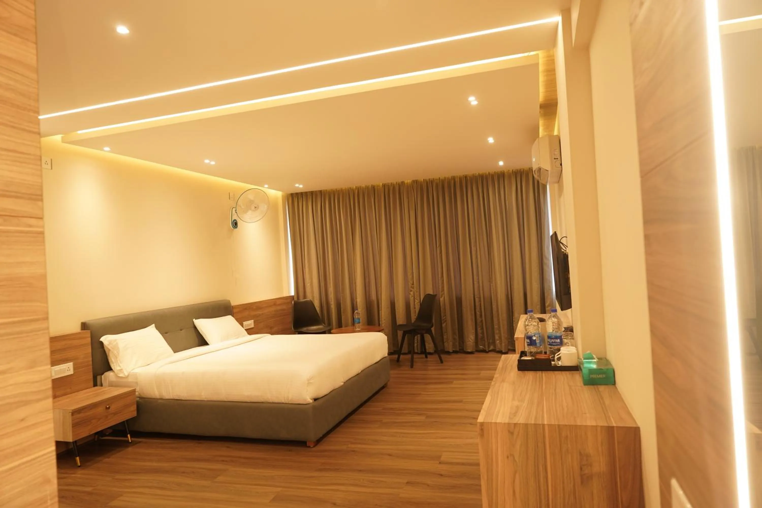 TV and multimedia, Bed in Hotel Bekal International