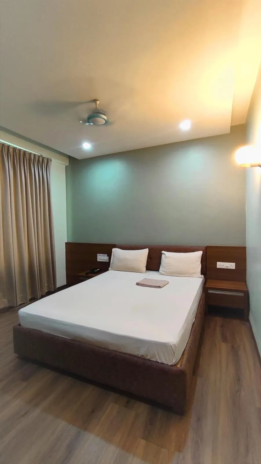 Bedroom, Bed in Hotel Bekal International