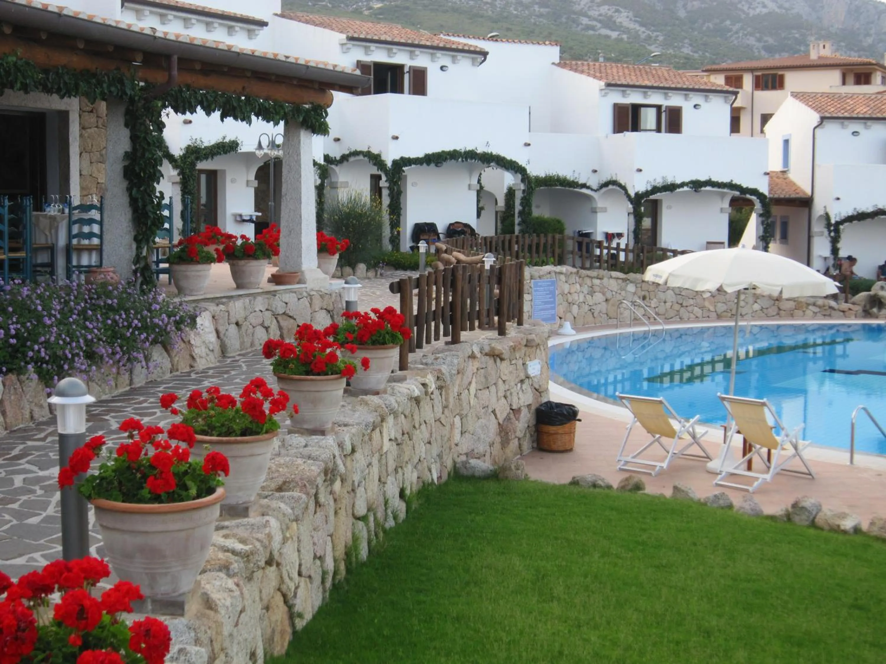 Pool view in Hotel Resort Nuraghe Arvu