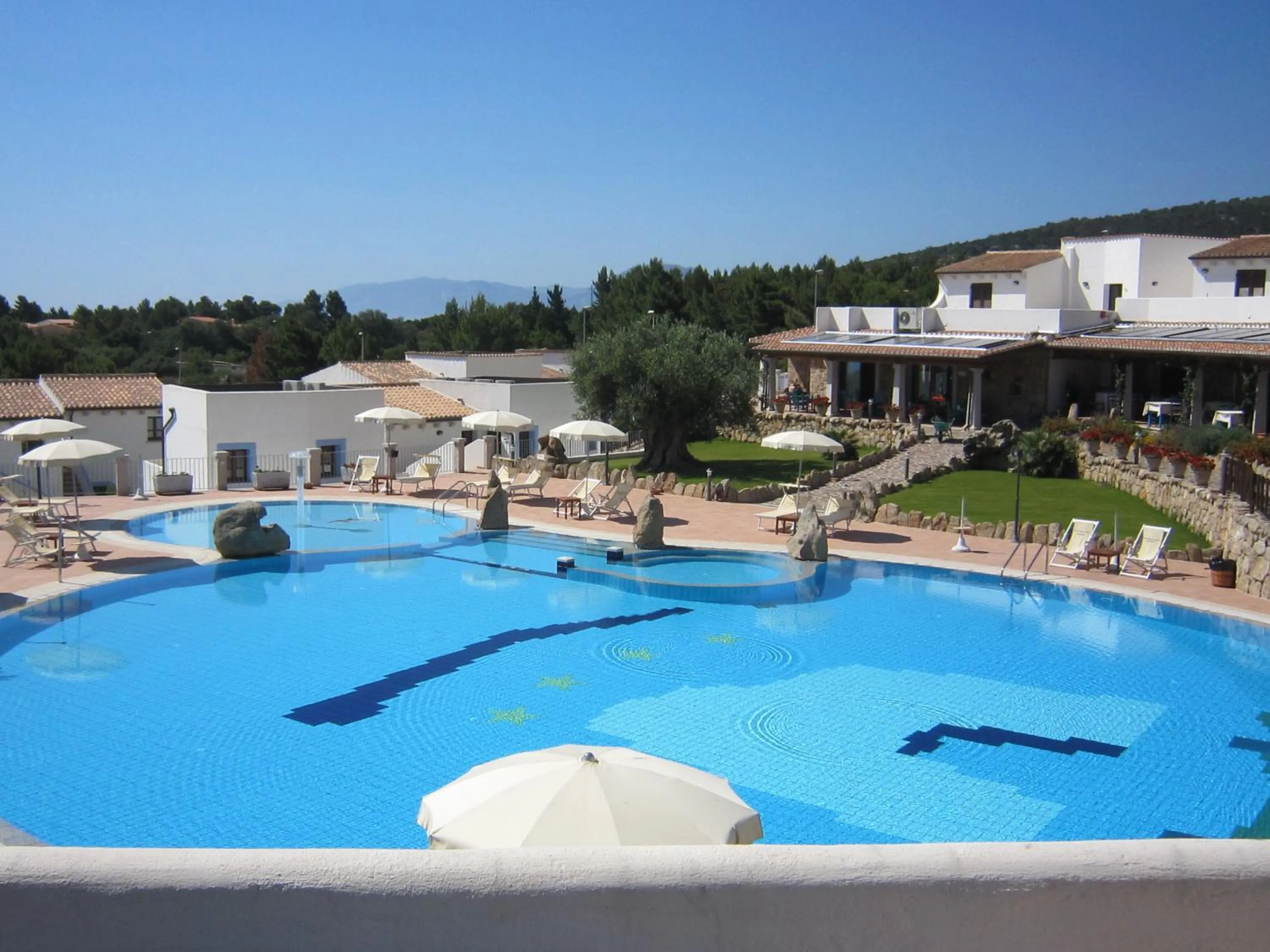 Pool view in Hotel Resort Nuraghe Arvu