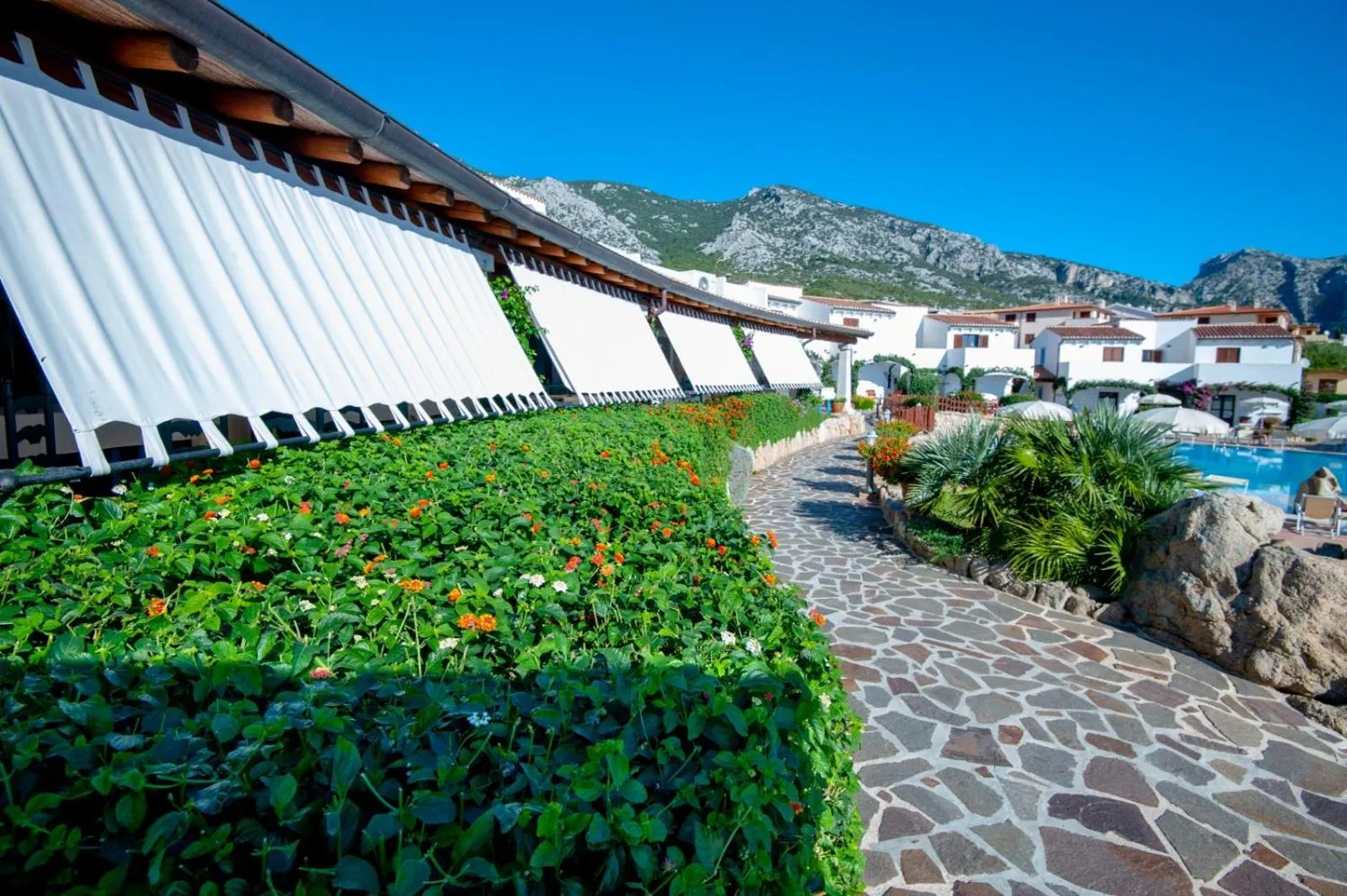 Restaurant/places to eat in Hotel Resort Nuraghe Arvu