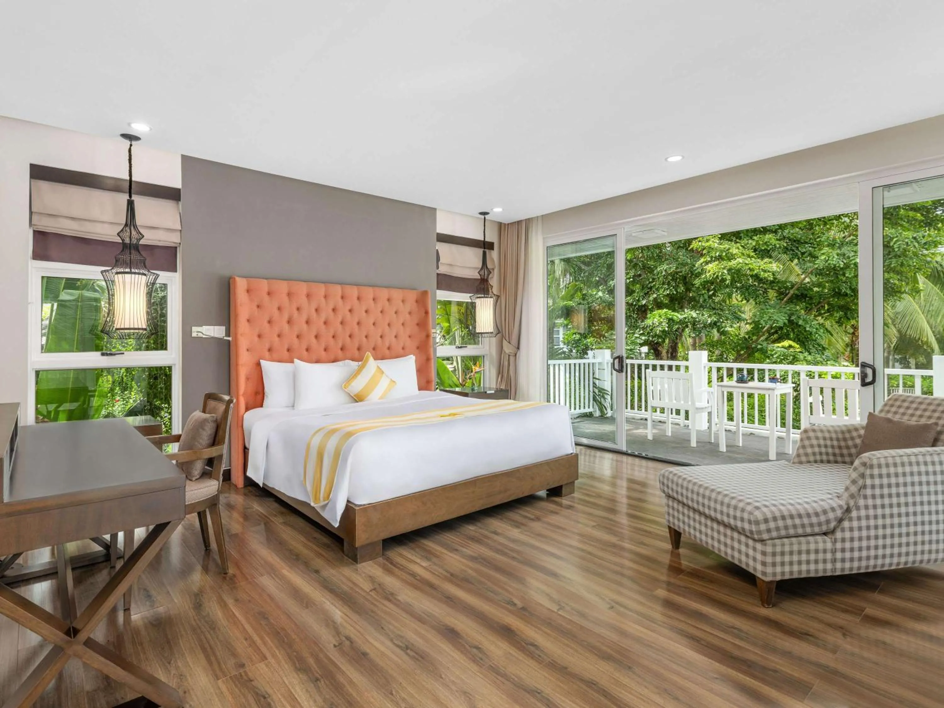 Ocean Access Villa 1 Bedrooms with Private Pool - Free Mini-bar in Premier Village Danang Resort Managed By Accor
