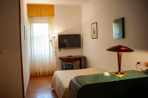 Hotel Napoleon Rimini - City & Station