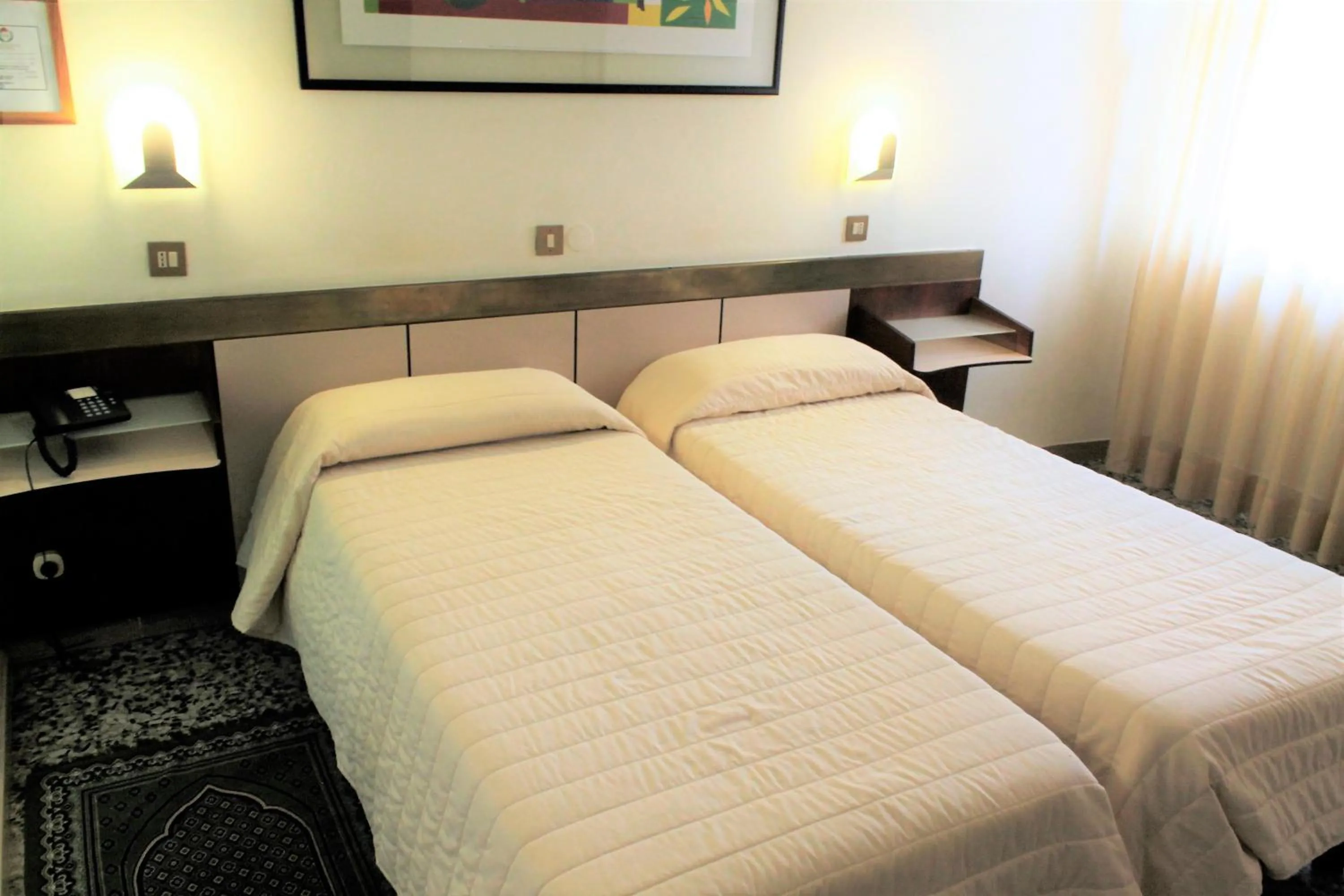 Bed in Hotel Napoleon - City & Station