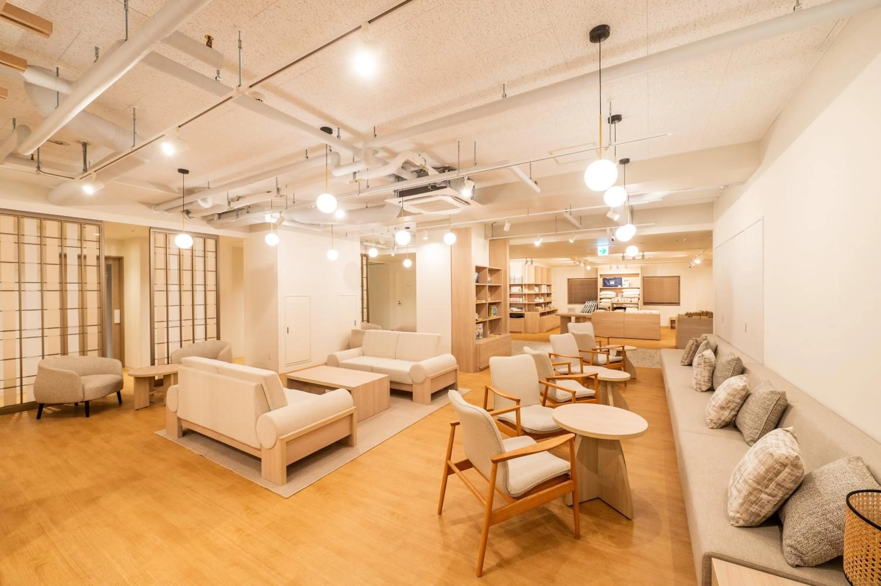 Lounge or bar in Richmond Hotel Sendai - Reopened After Renovation on 28 Dec 2024