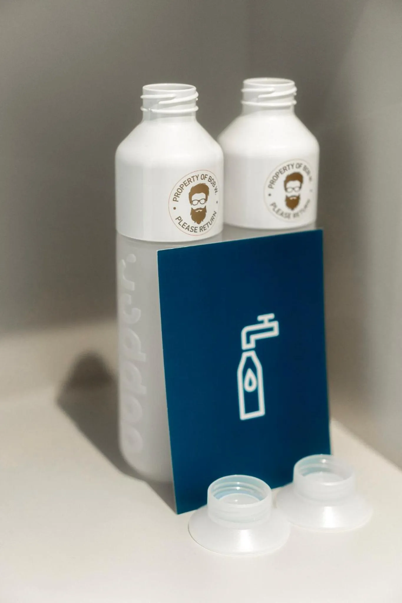 Bedroom in Bob W Arte