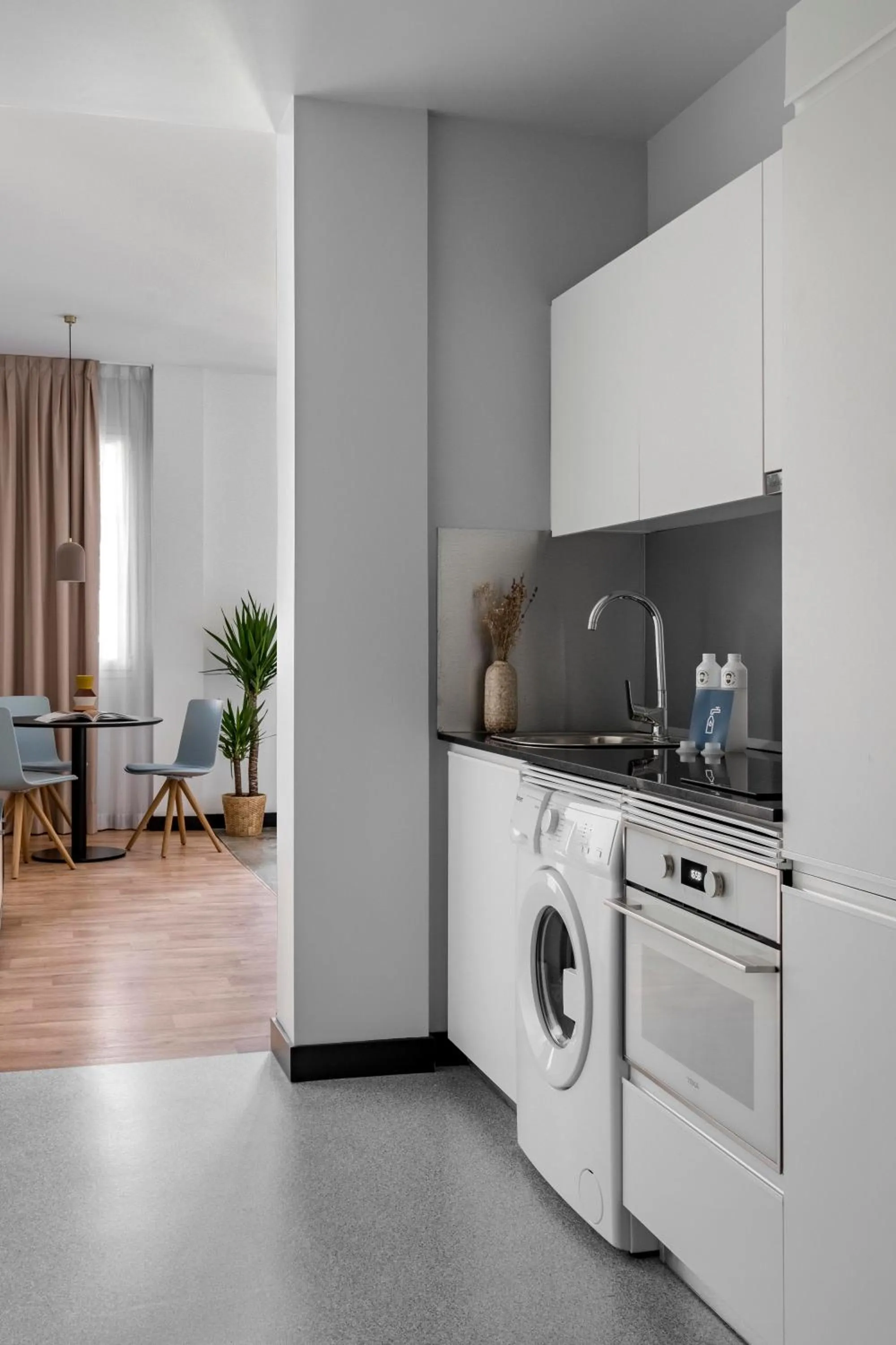 Kitchen or kitchenette in Bob W Arte