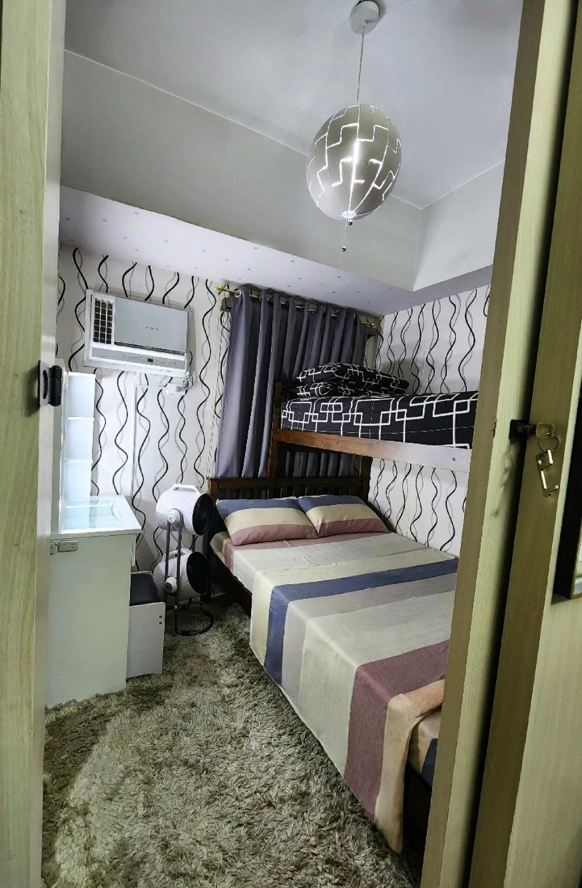 Bed in Elegant Studio at Grass Residences 1-5 persons only, Quezon City