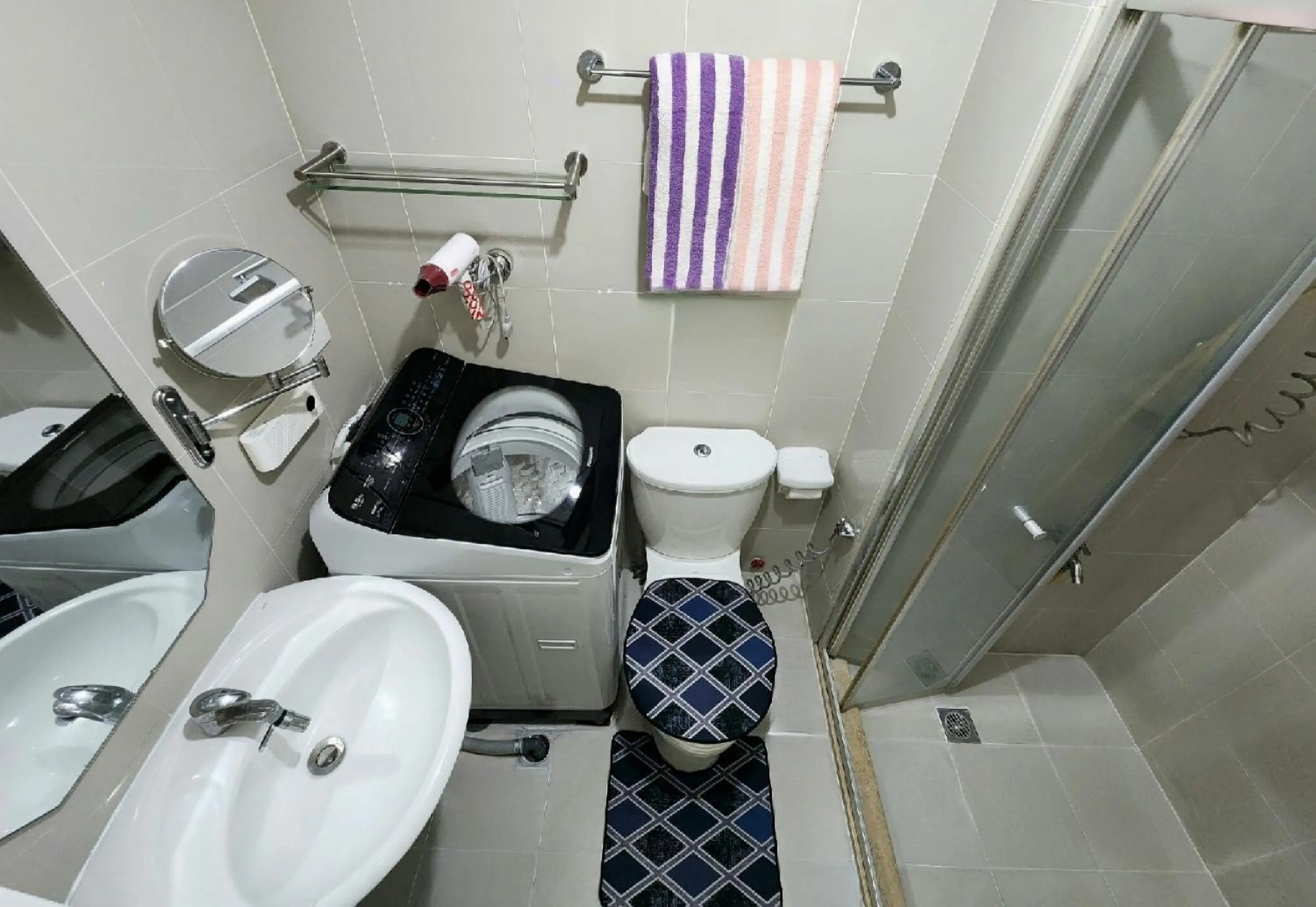 Shower in Elegant Studio at Grass Residences 1-5 persons only, Quezon City