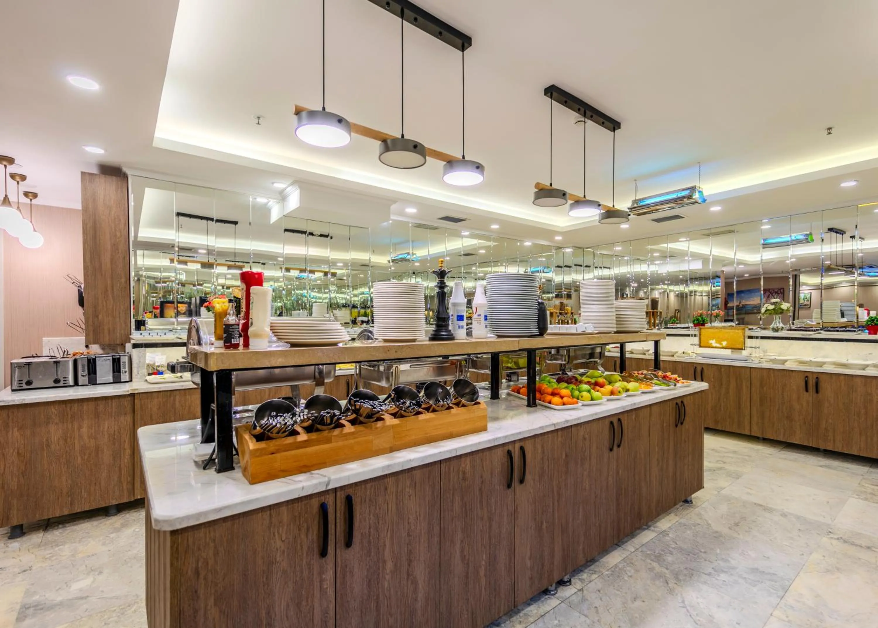 Buffet breakfast in Hamitbey Hotel Yenikapı