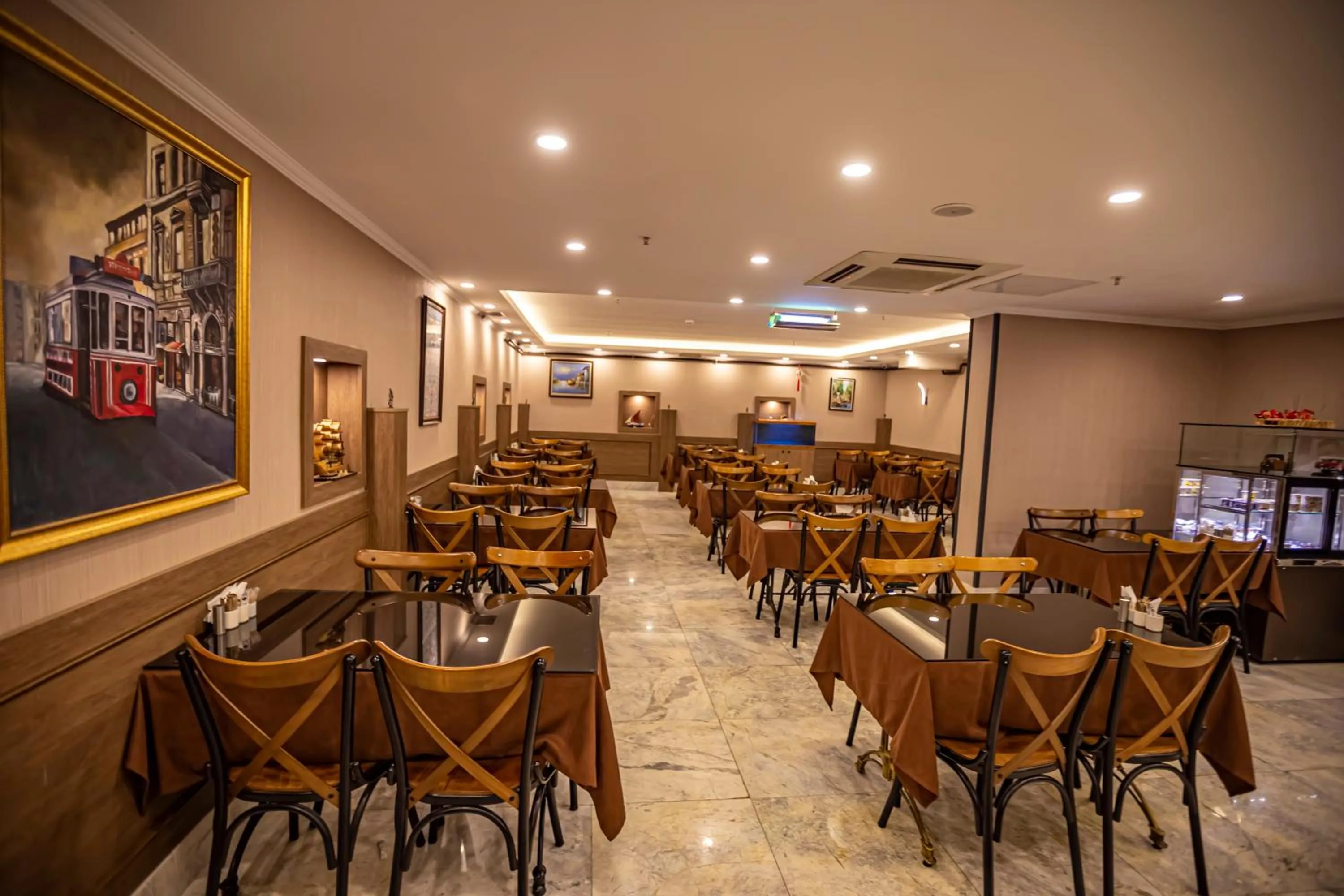 Restaurant/places to eat in Hamitbey Hotel Yenikapı