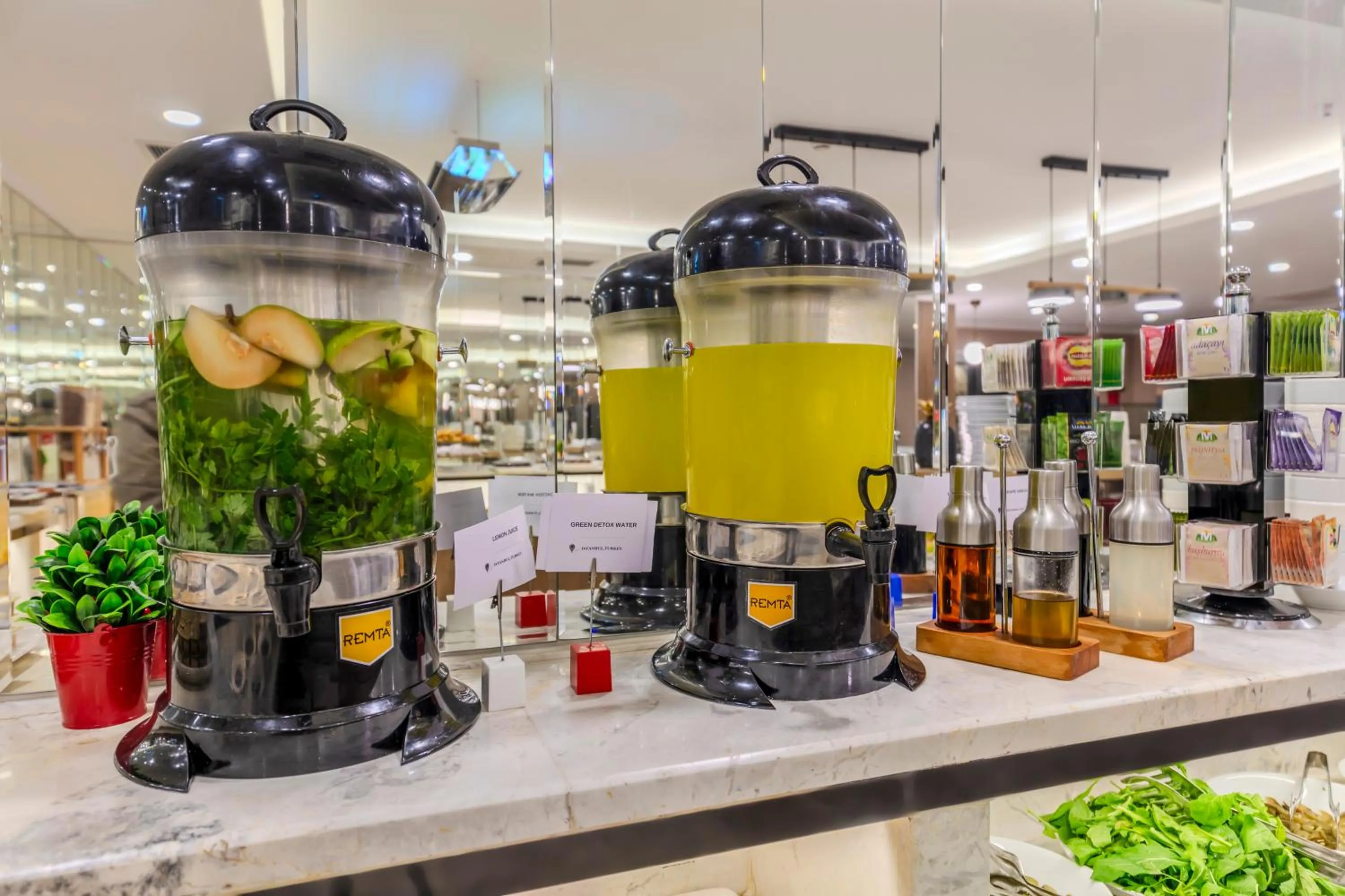 Drinks in Hamitbey Hotel Yenikapı