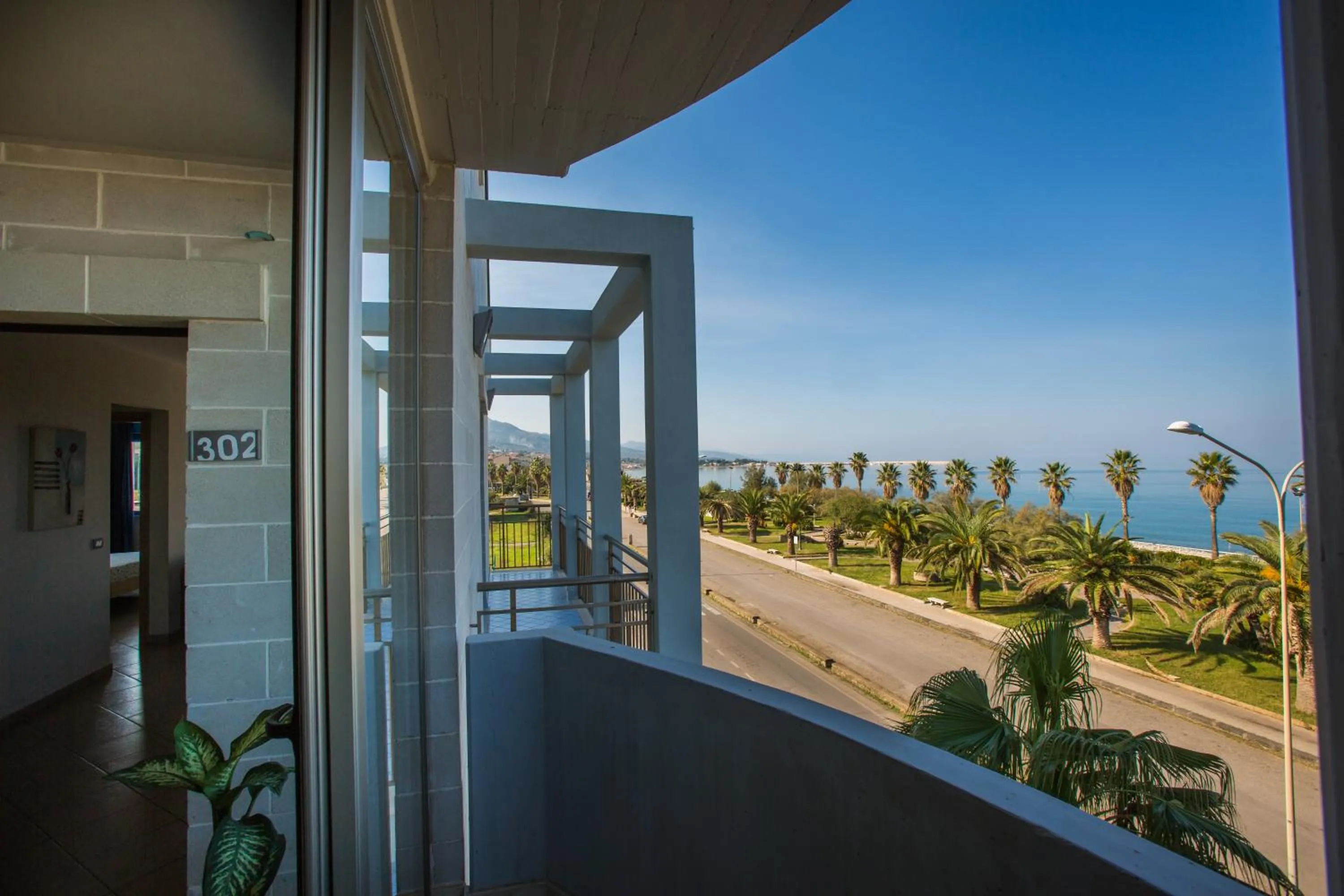 Sea view in Residence Miljunka