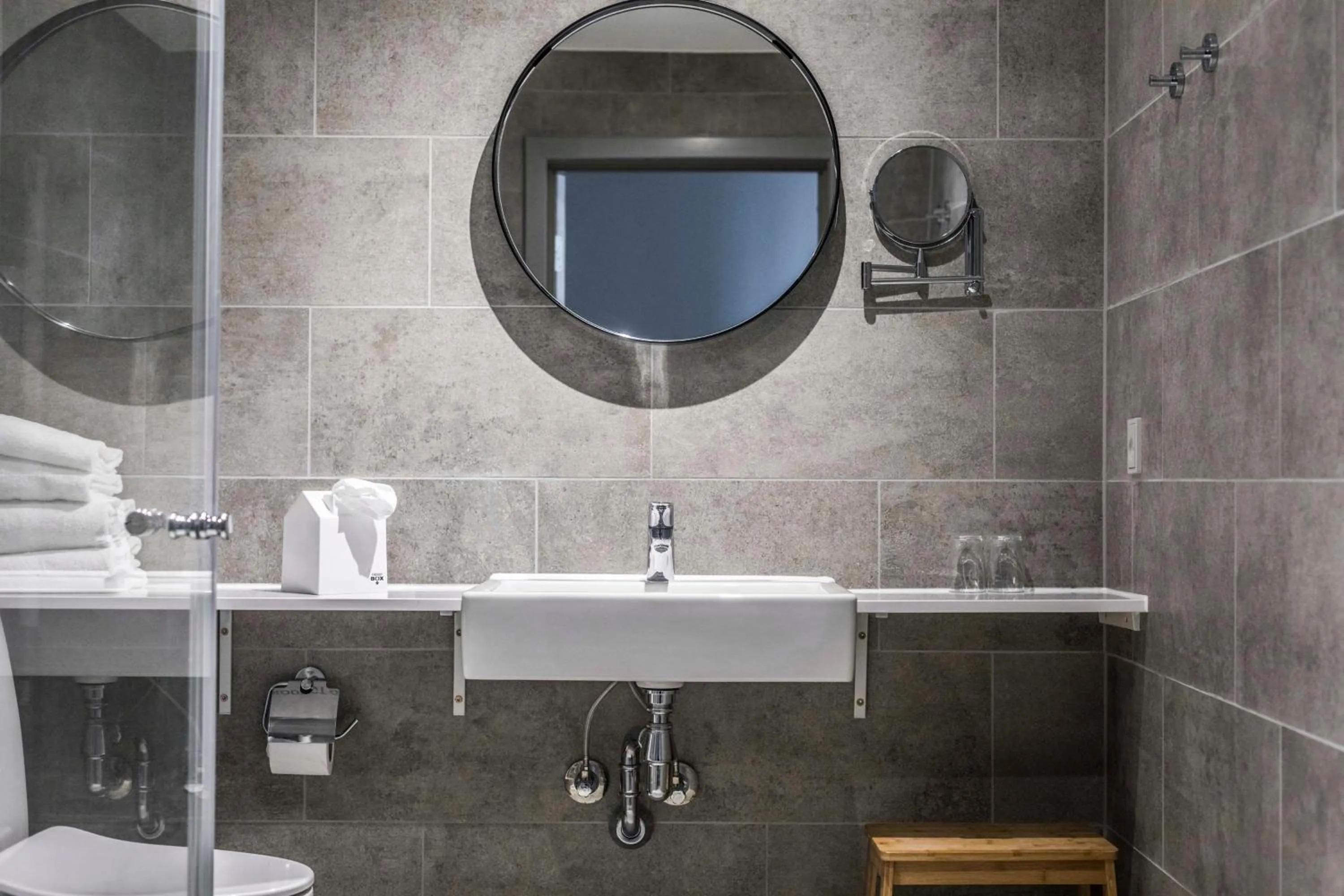 Bathroom in Scandic The Mayor