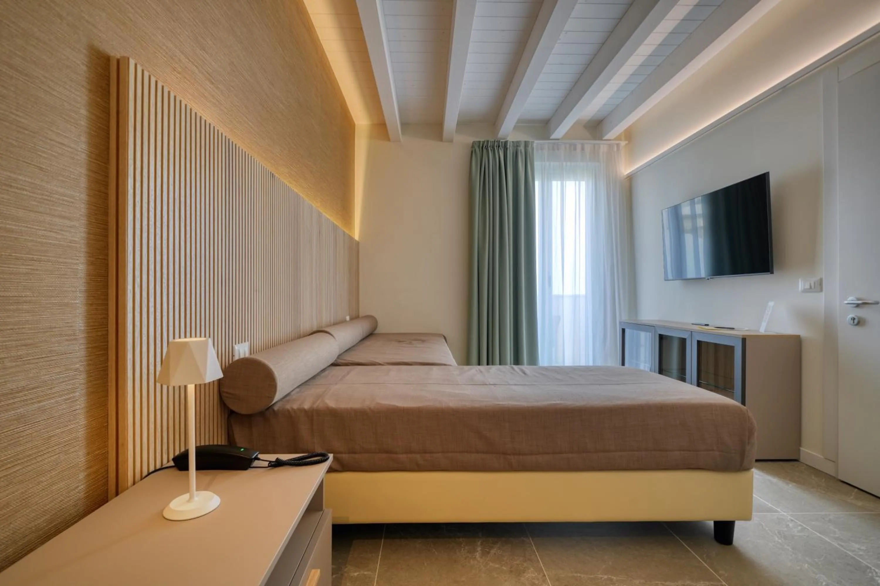 Bed in Hotel Palazzo del Garda & Spa