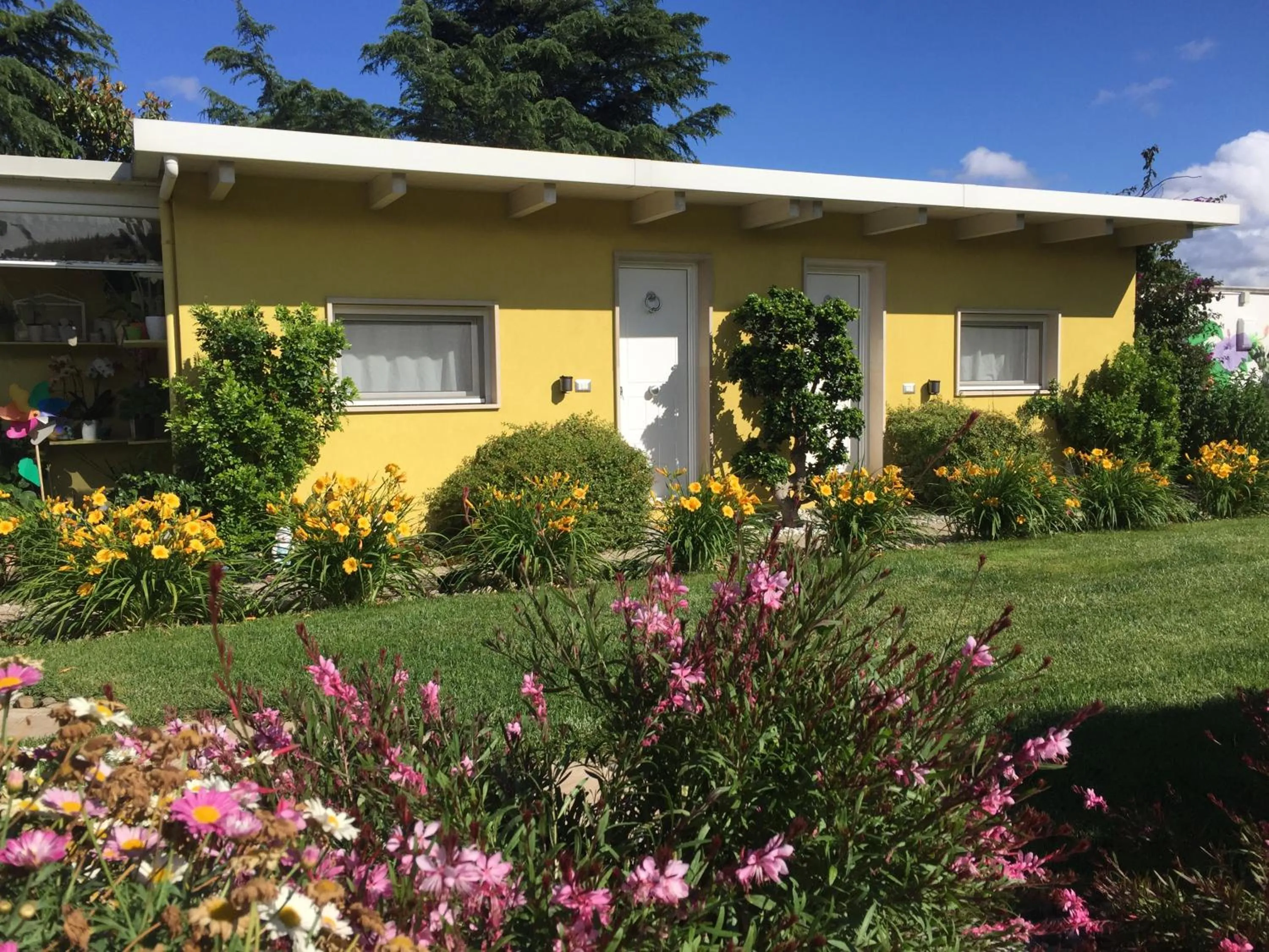 Property building in La Casa