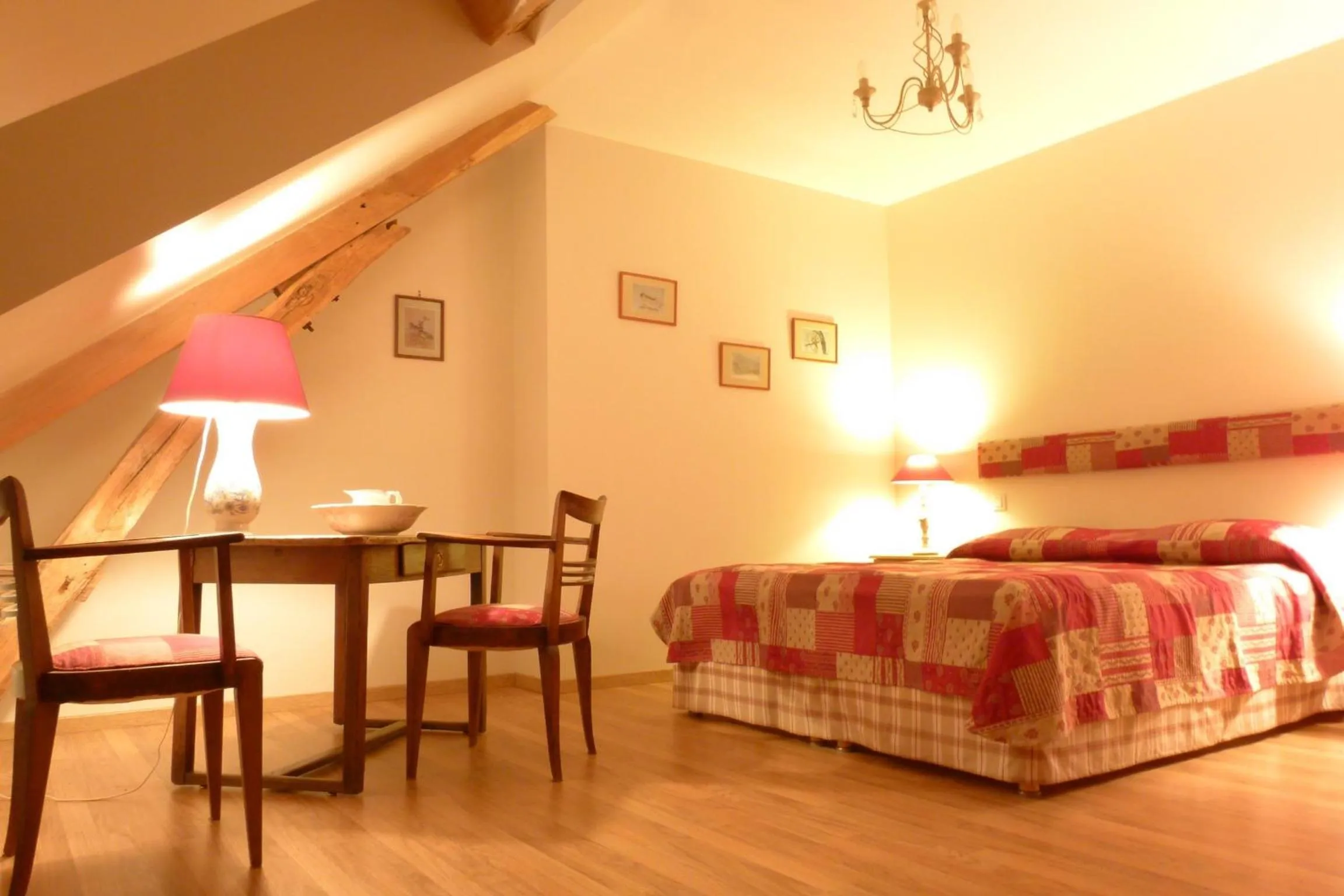 Photo of the whole room, Bed in Ferme de Marpalu