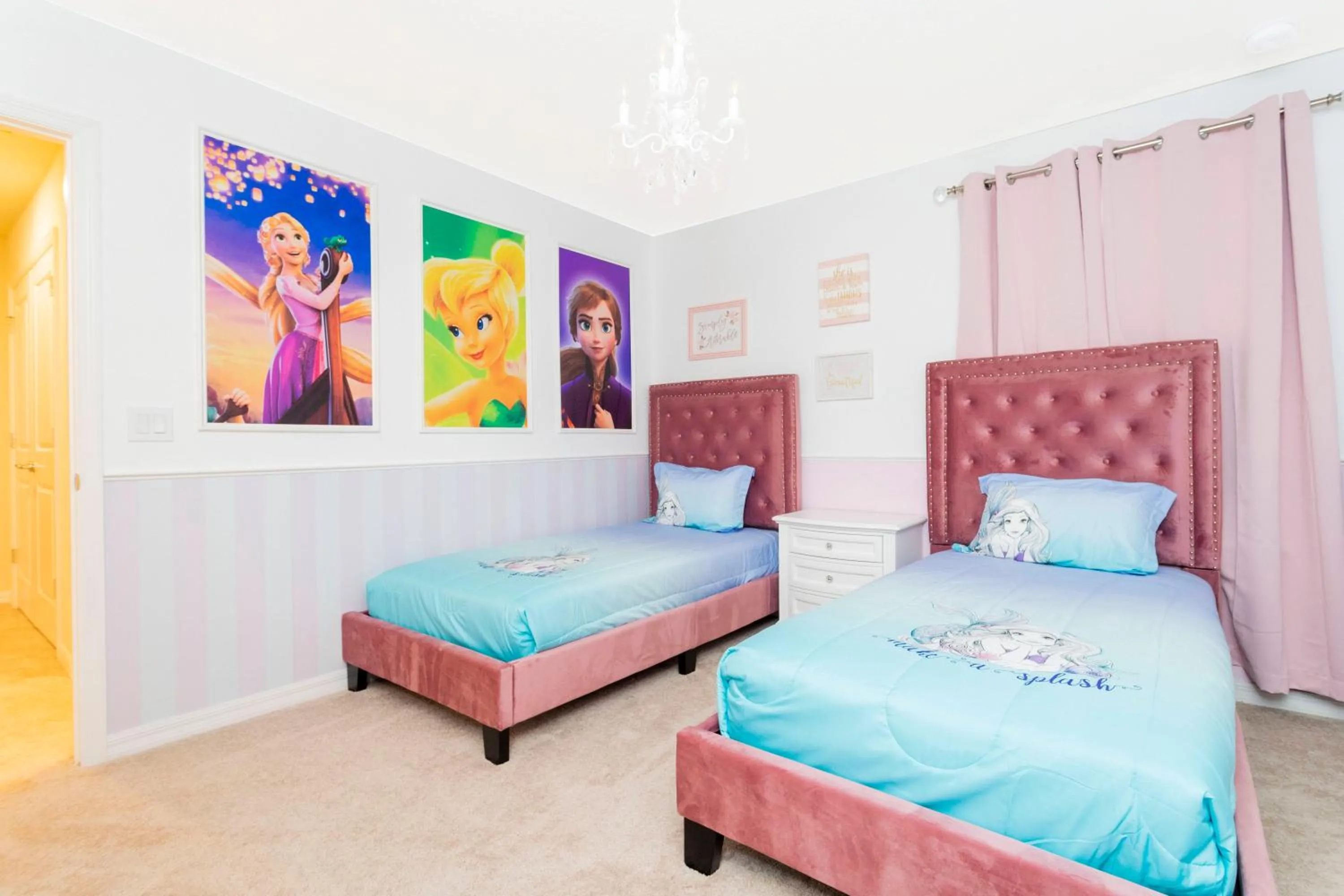 Bed in 7-bed w Pool, Game Room and Free Resort Access