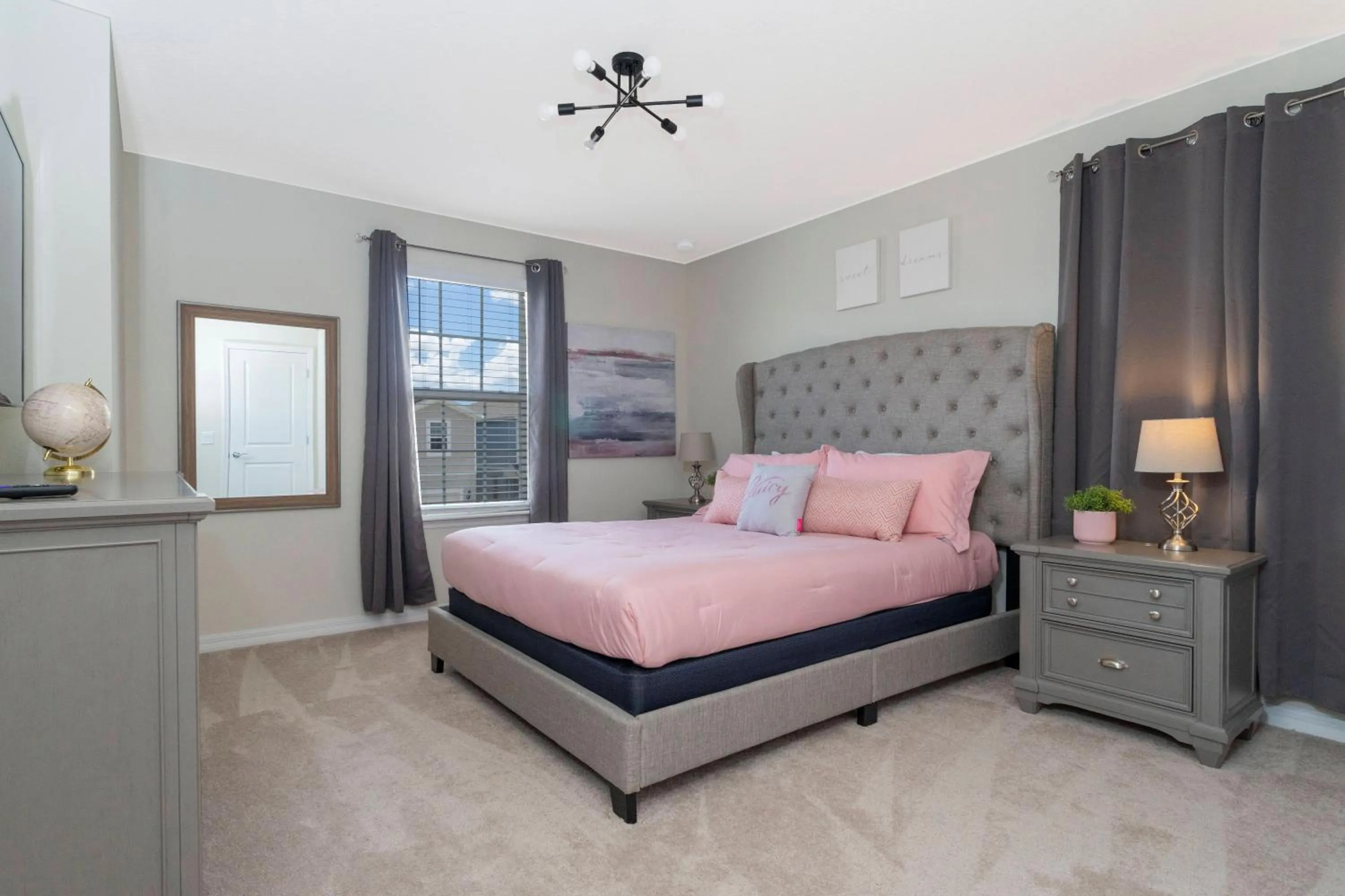 Bed in 7-bed w Pool, Game Room and Free Resort Access