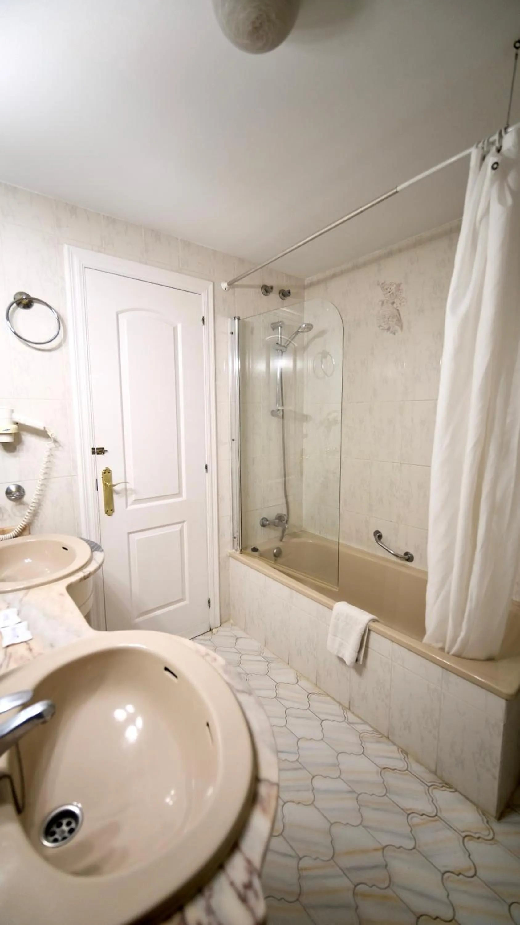 Bathroom in Playa Real