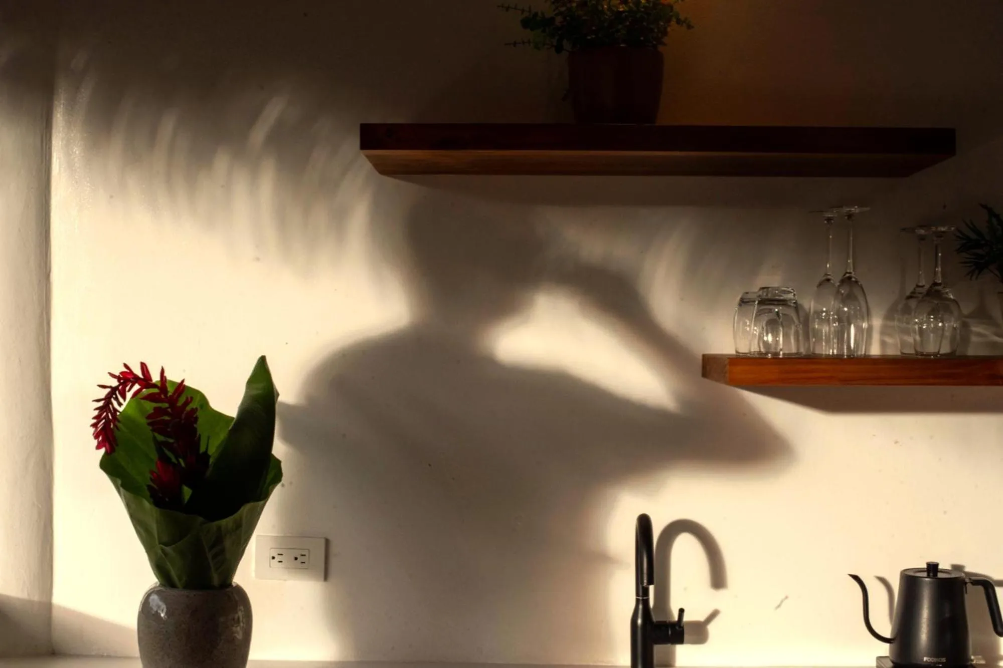 Coffee/tea facilities in Vayu Retreat Villas