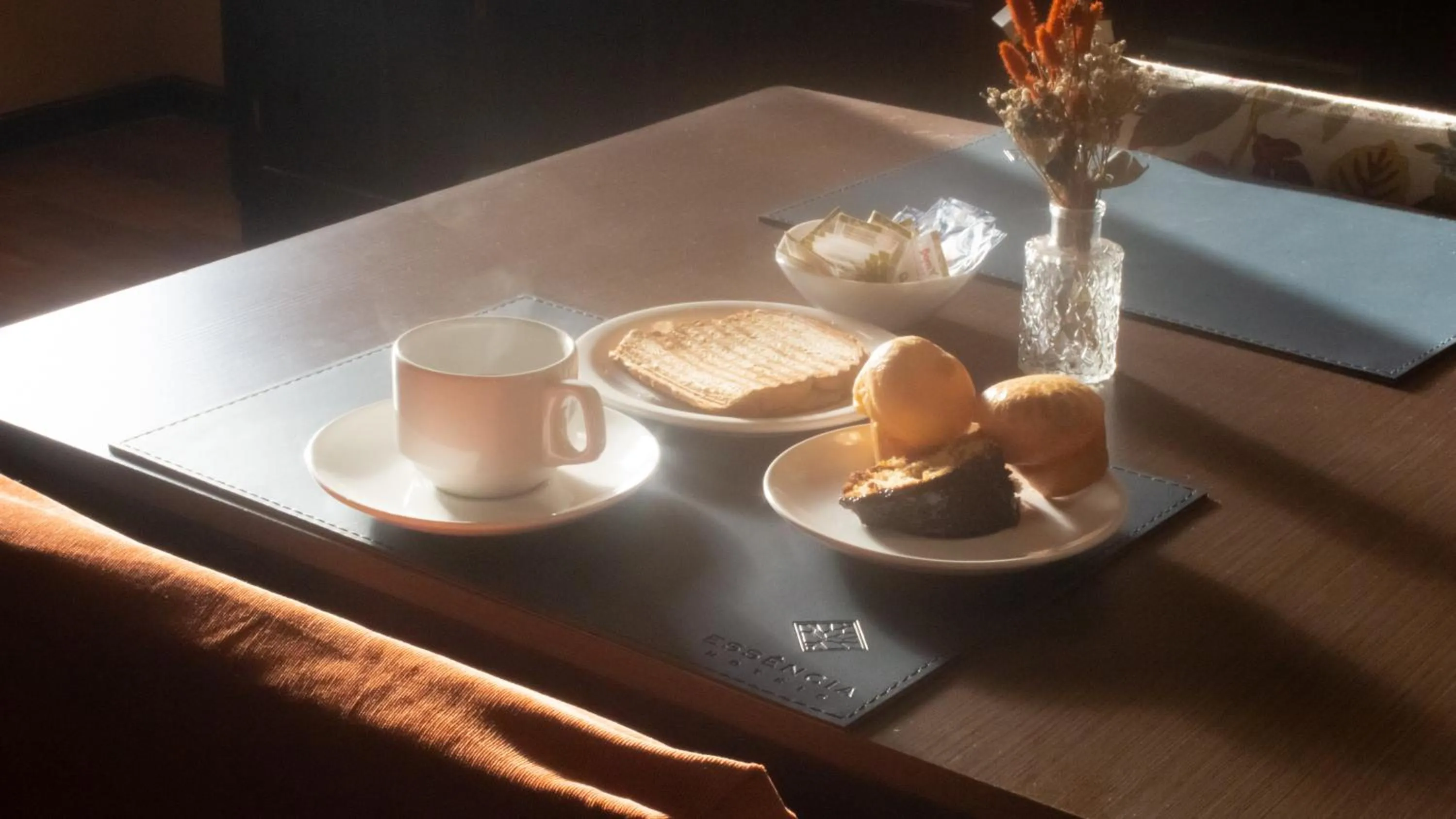 Breakfast in Essência Hotel Francisco Beltrão