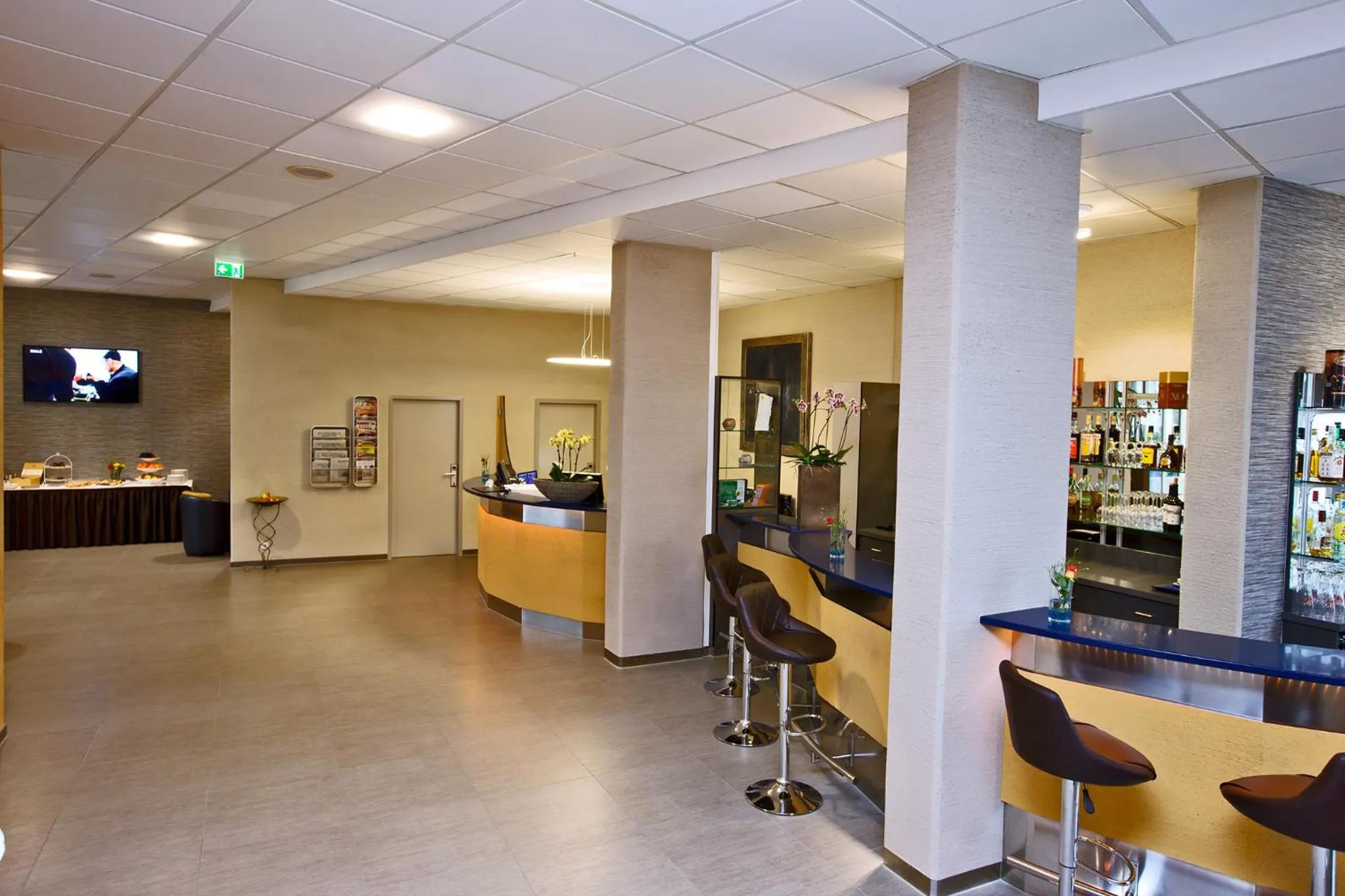 Lounge or bar in bonjour Tagungshotel Stuttgart-Gerlingen