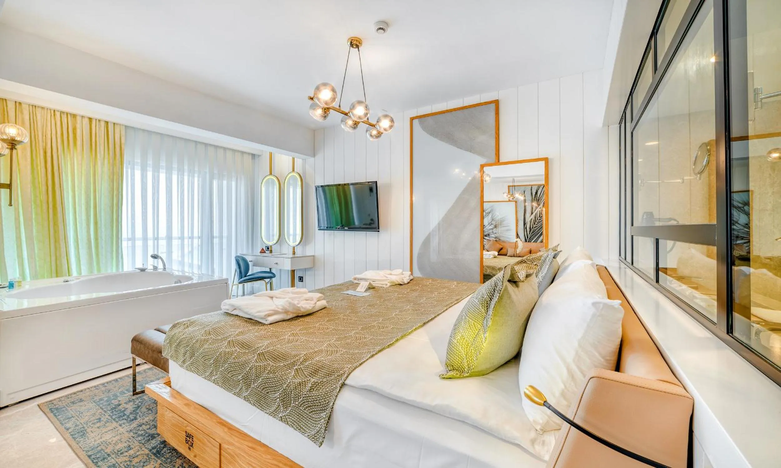 Bedroom, Bed in Numa Port Hotel