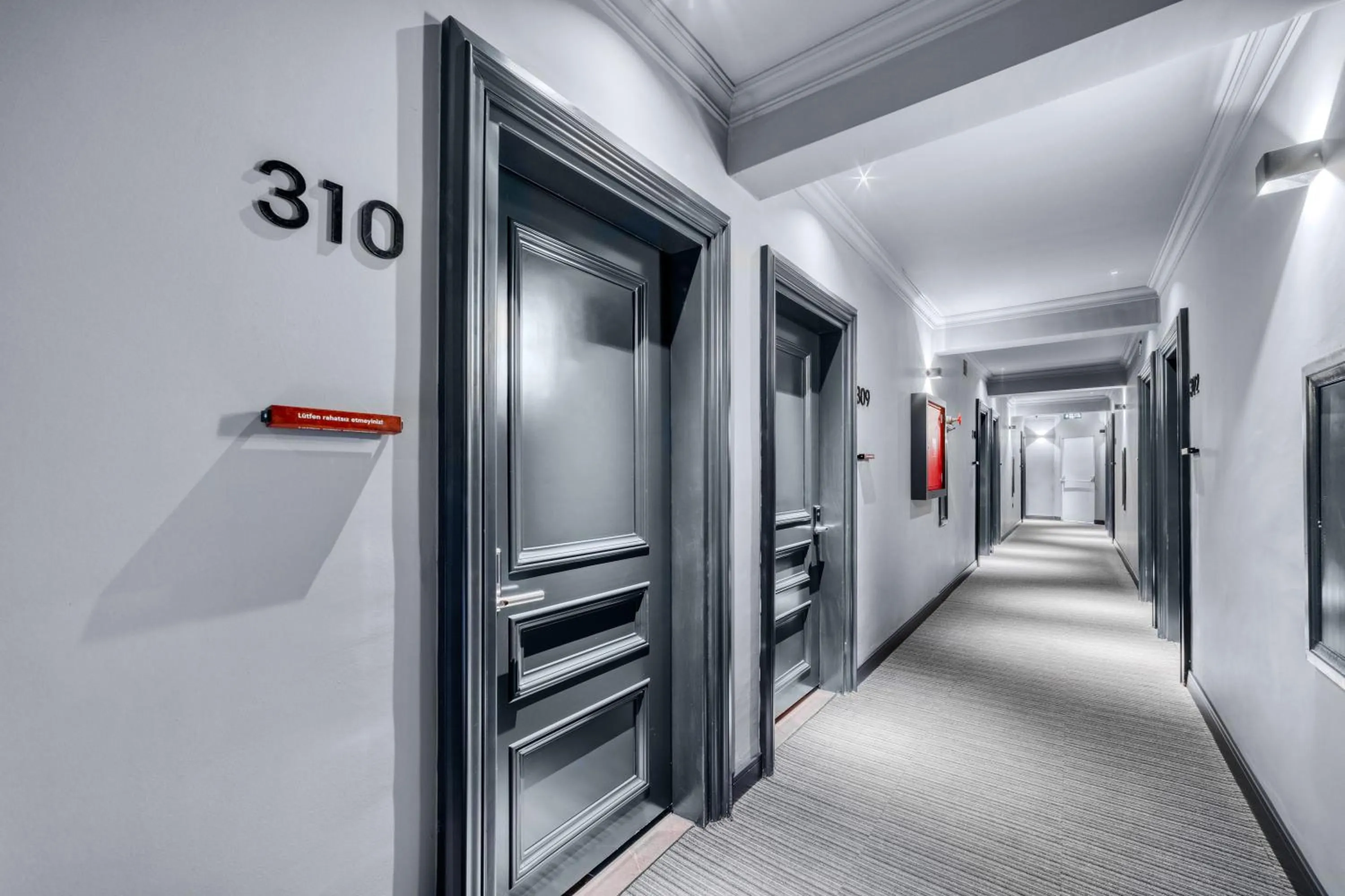 Billiard in Numa Port Hotel