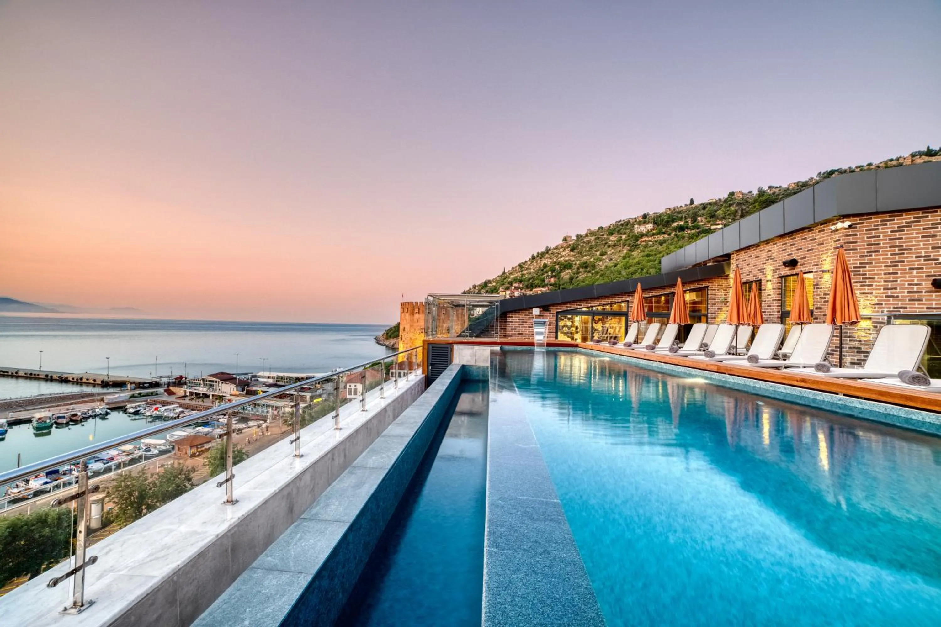 Swimming pool in Numa Port Hotel