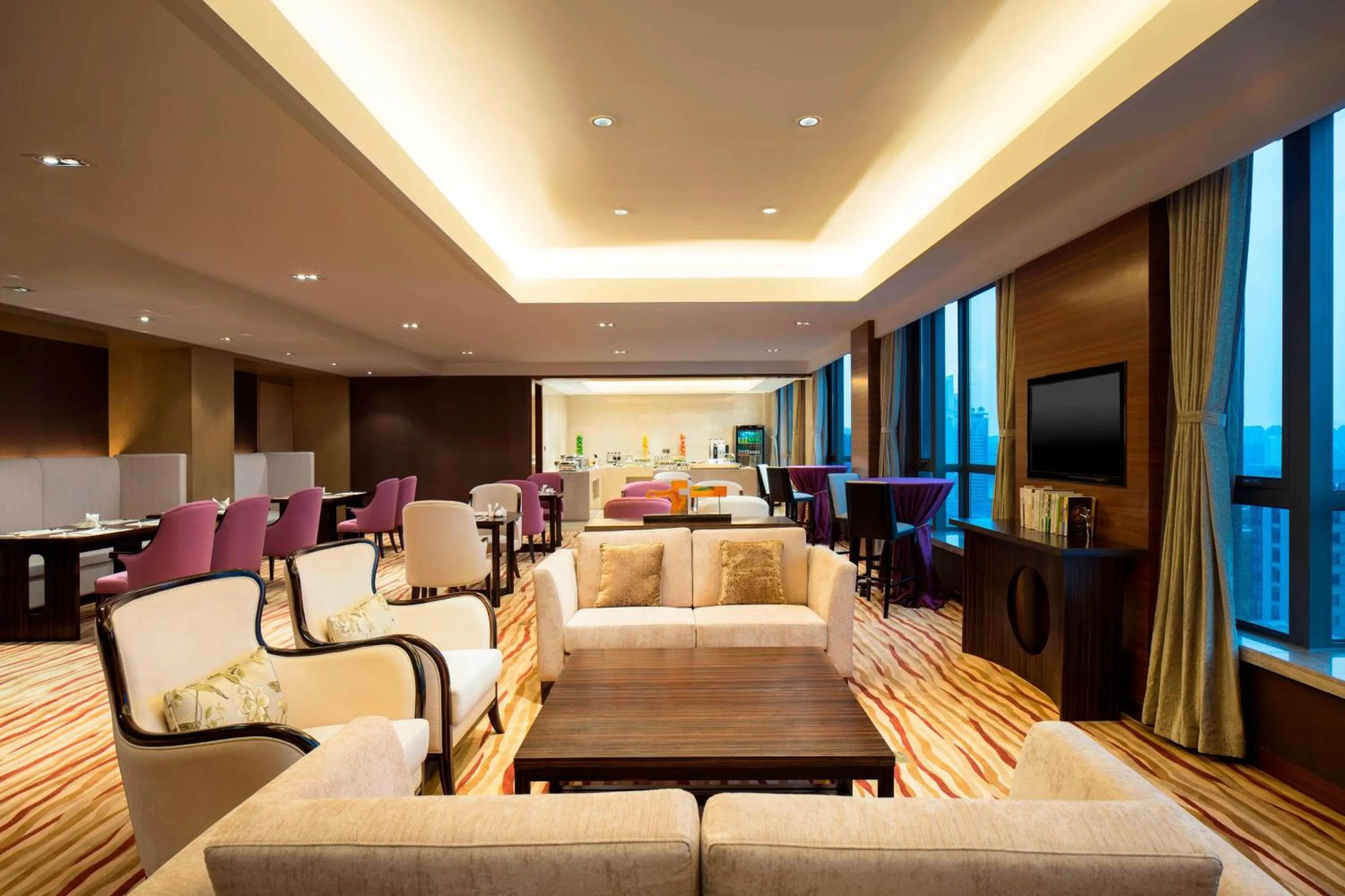 Lounge or bar in Four Points by Sheraton Hefei Shushan