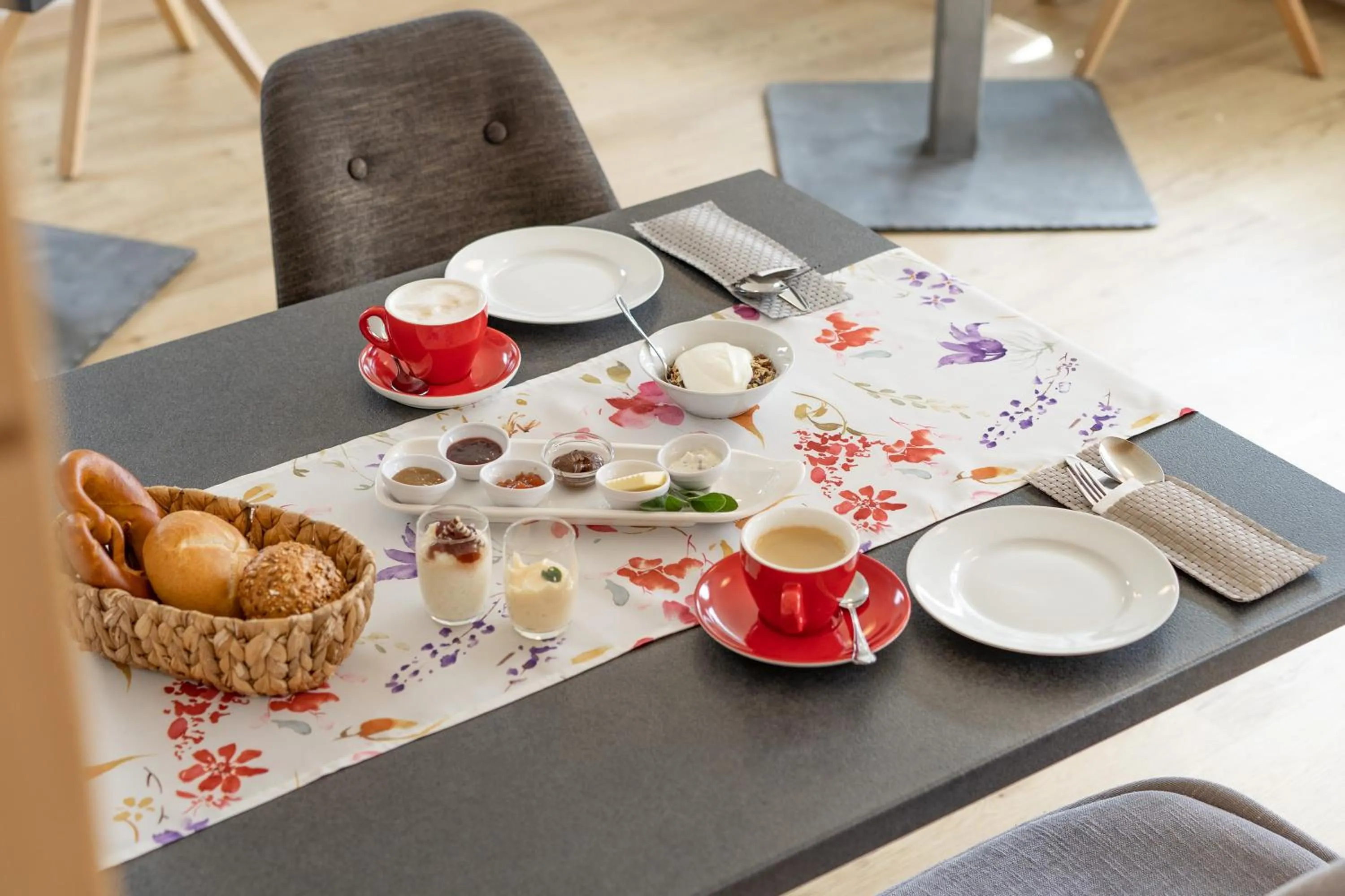 Breakfast in bichl 761