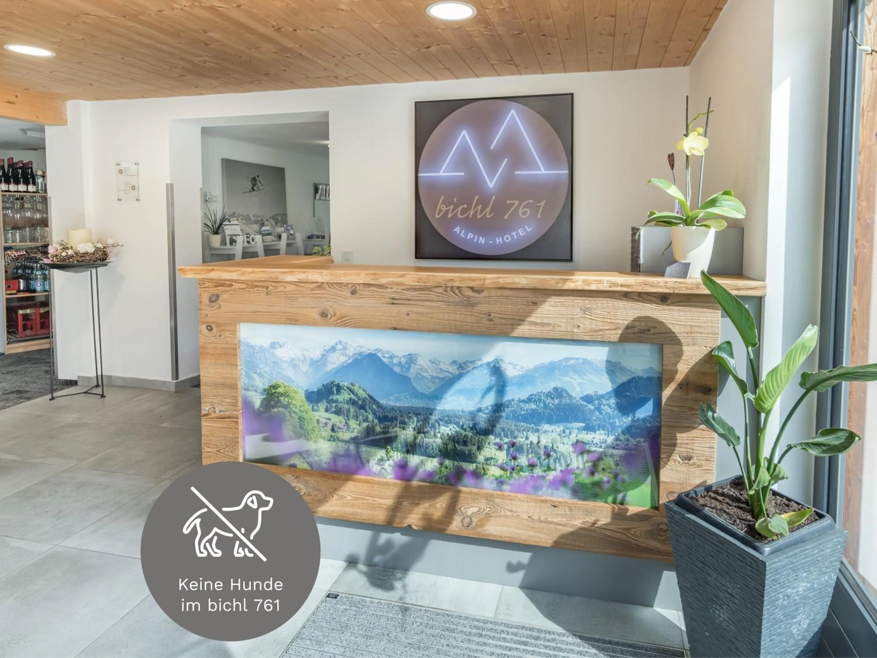 Facade/entrance in bichl 761