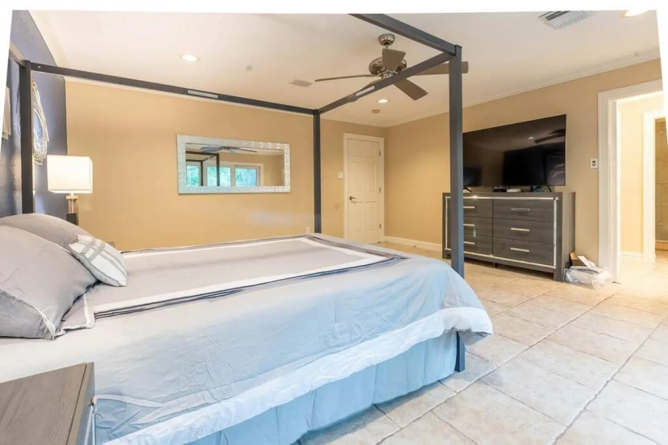 Bedroom, Bed in Huge 6 Bedroom with Pool, Spa, 85 Inch TV, Game Room