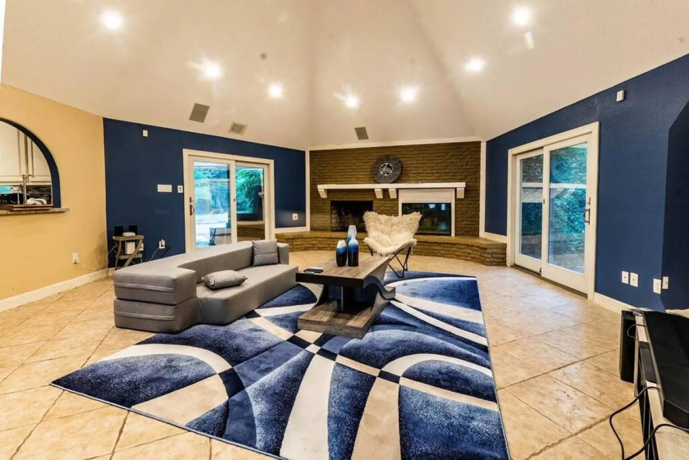 Living room in Huge 6 Bedroom with Pool, Spa, 85 Inch TV, Game Room